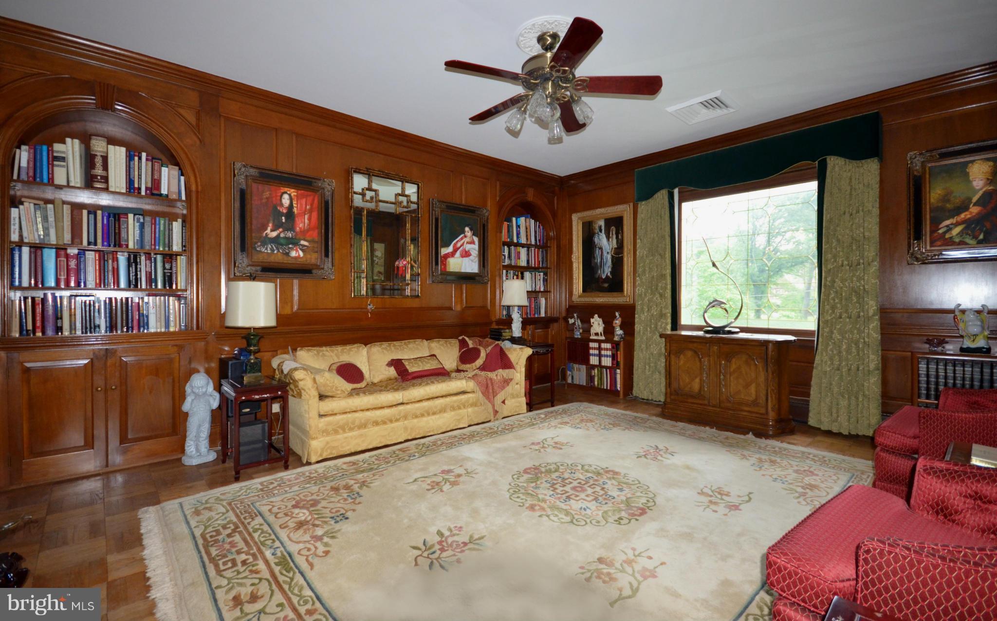 DUMBARTON - Residential