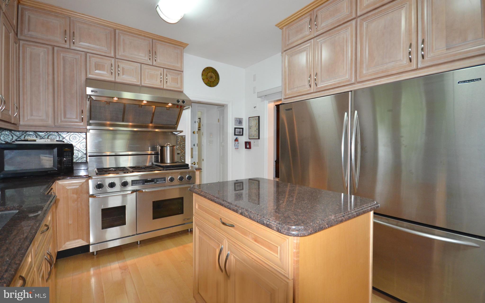 DUMBARTON - Residential