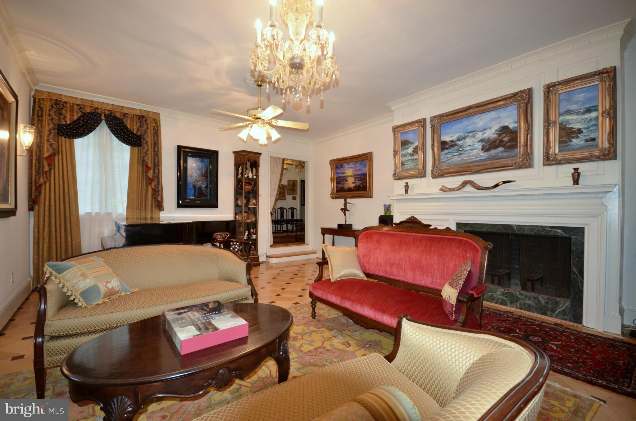 DUMBARTON - Residential