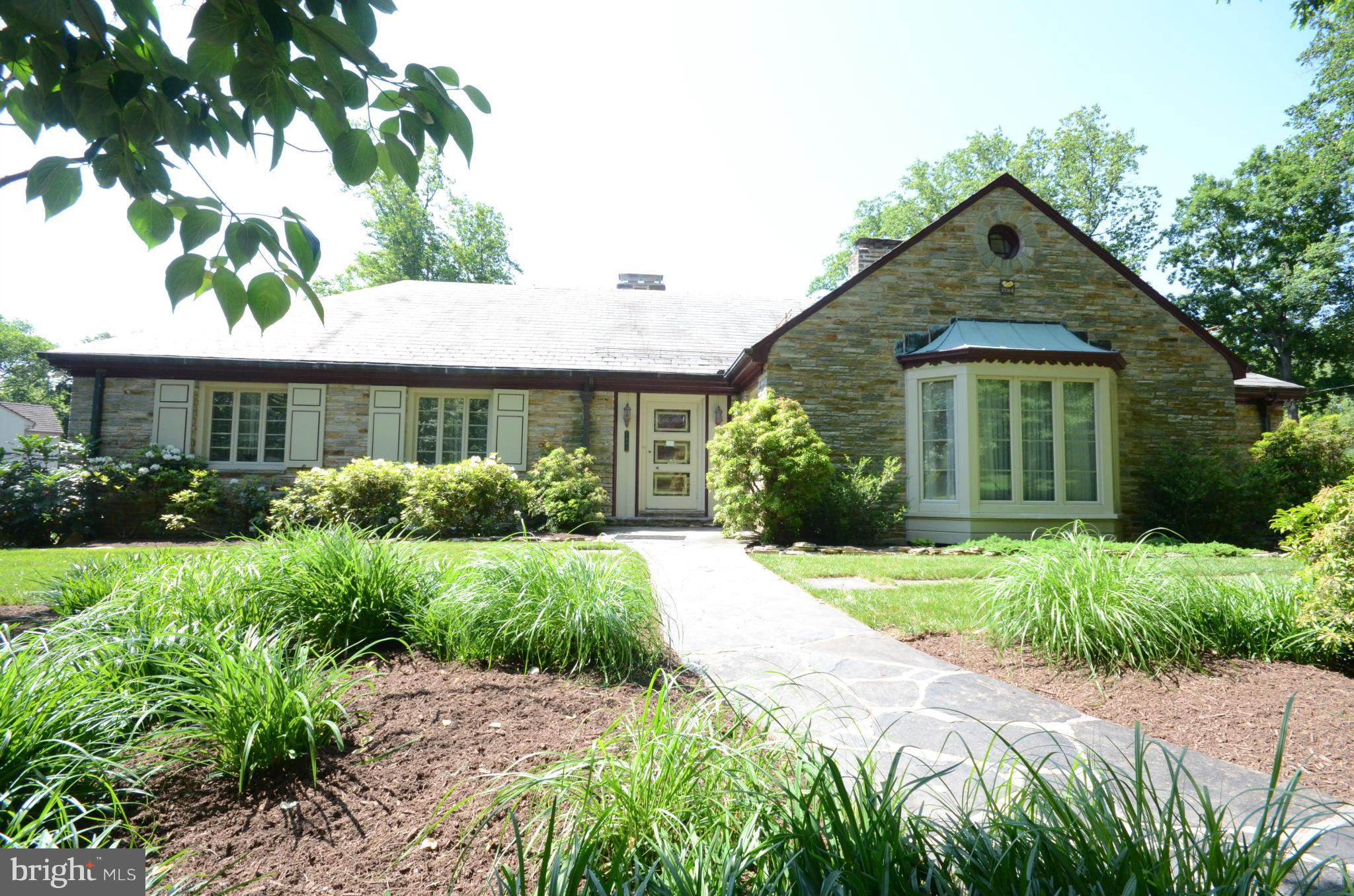 DUMBARTON - Residential