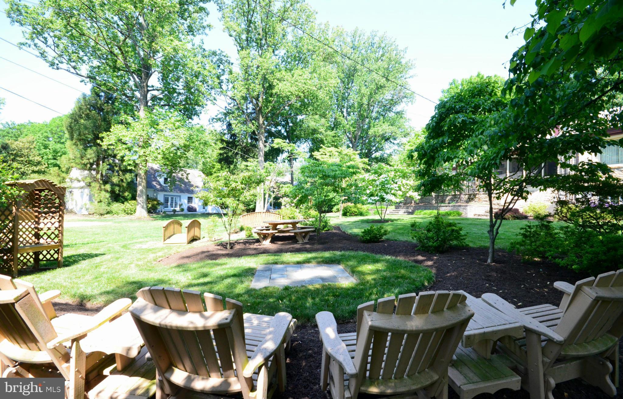 DUMBARTON - Residential