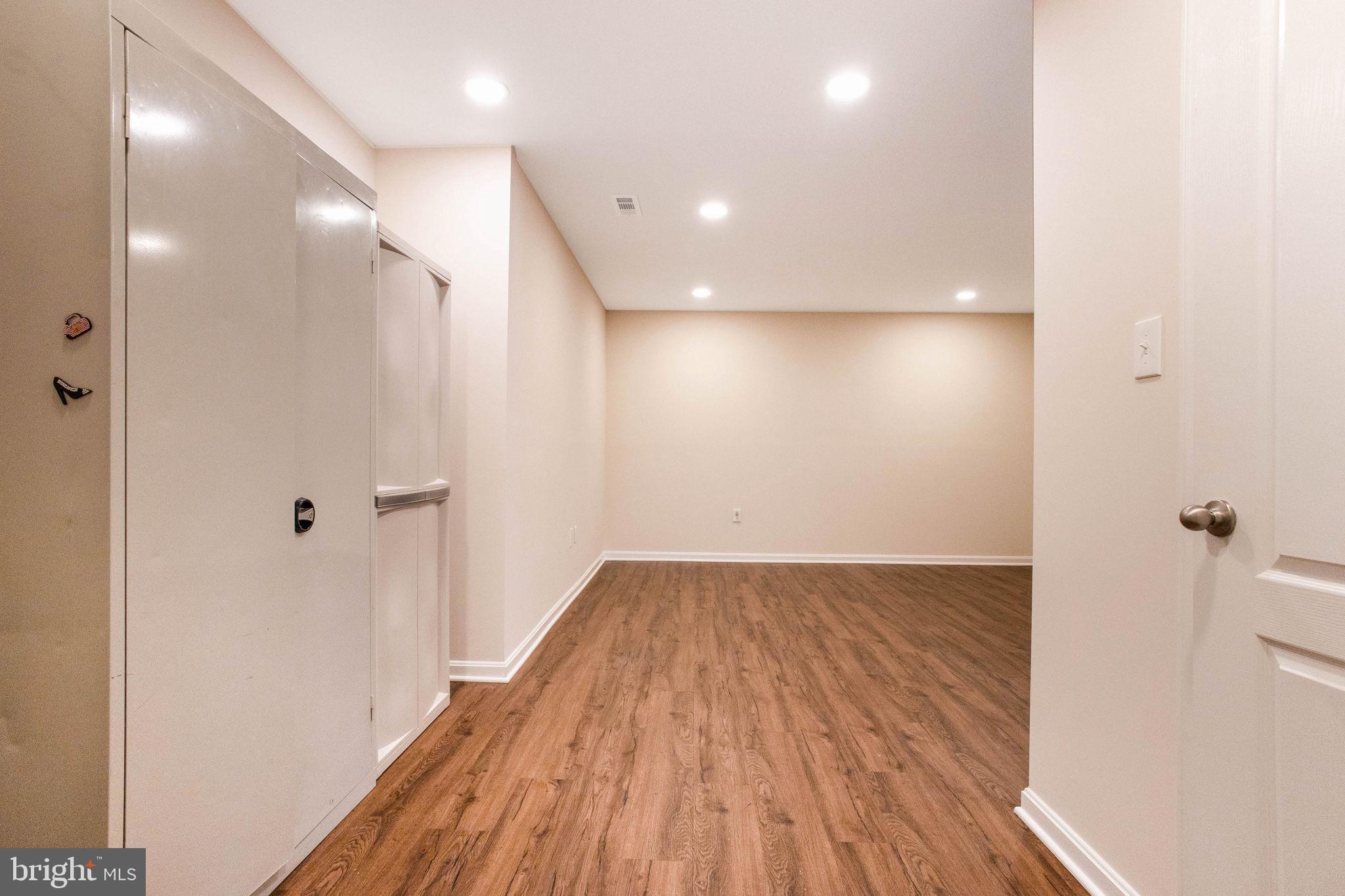 STONE CREST - Residential