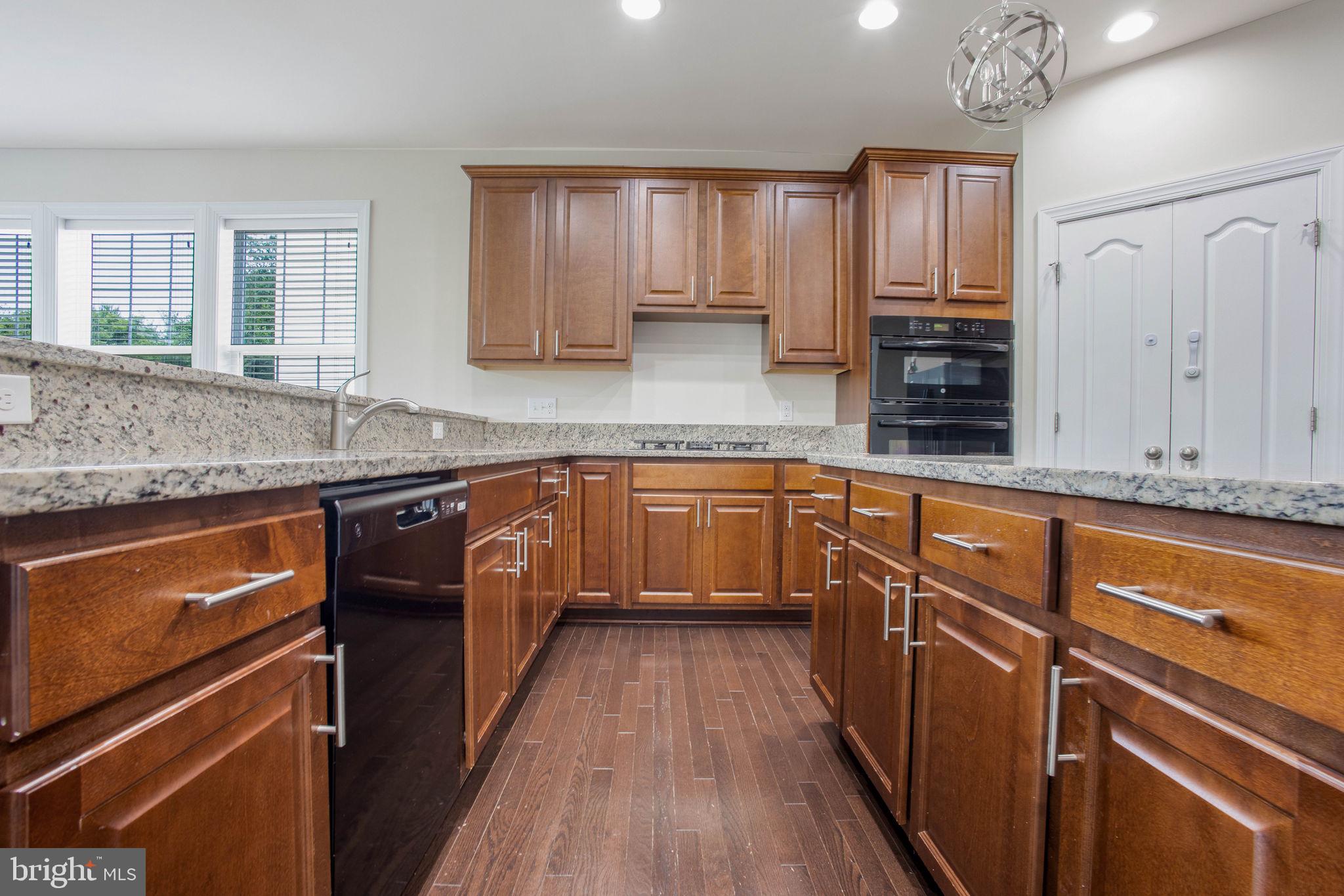 STONE CREST - Residential