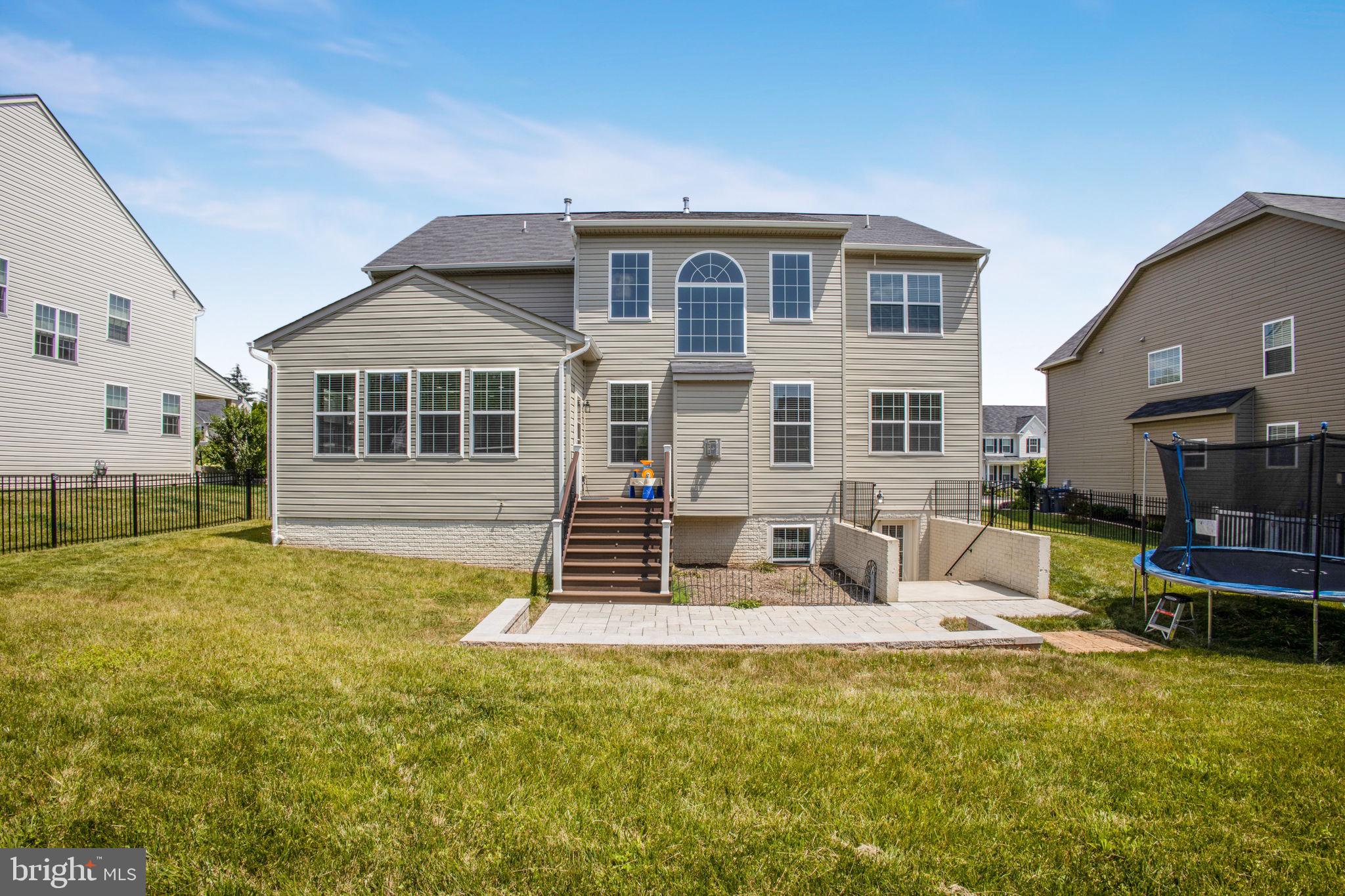 STONE CREST - Residential