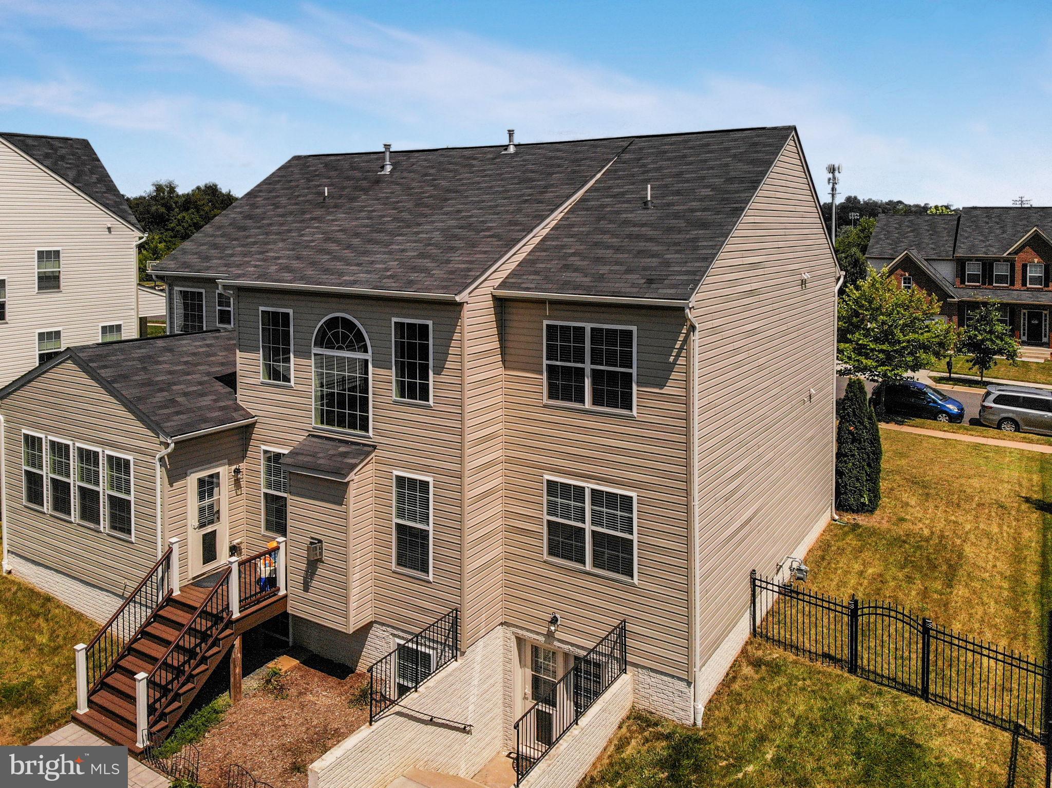 STONE CREST - Residential