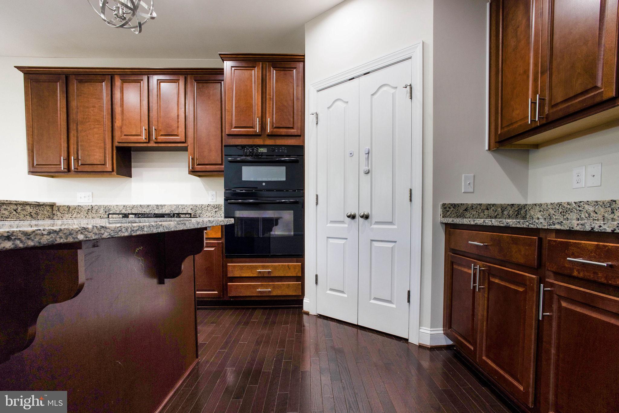 STONE CREST - Residential