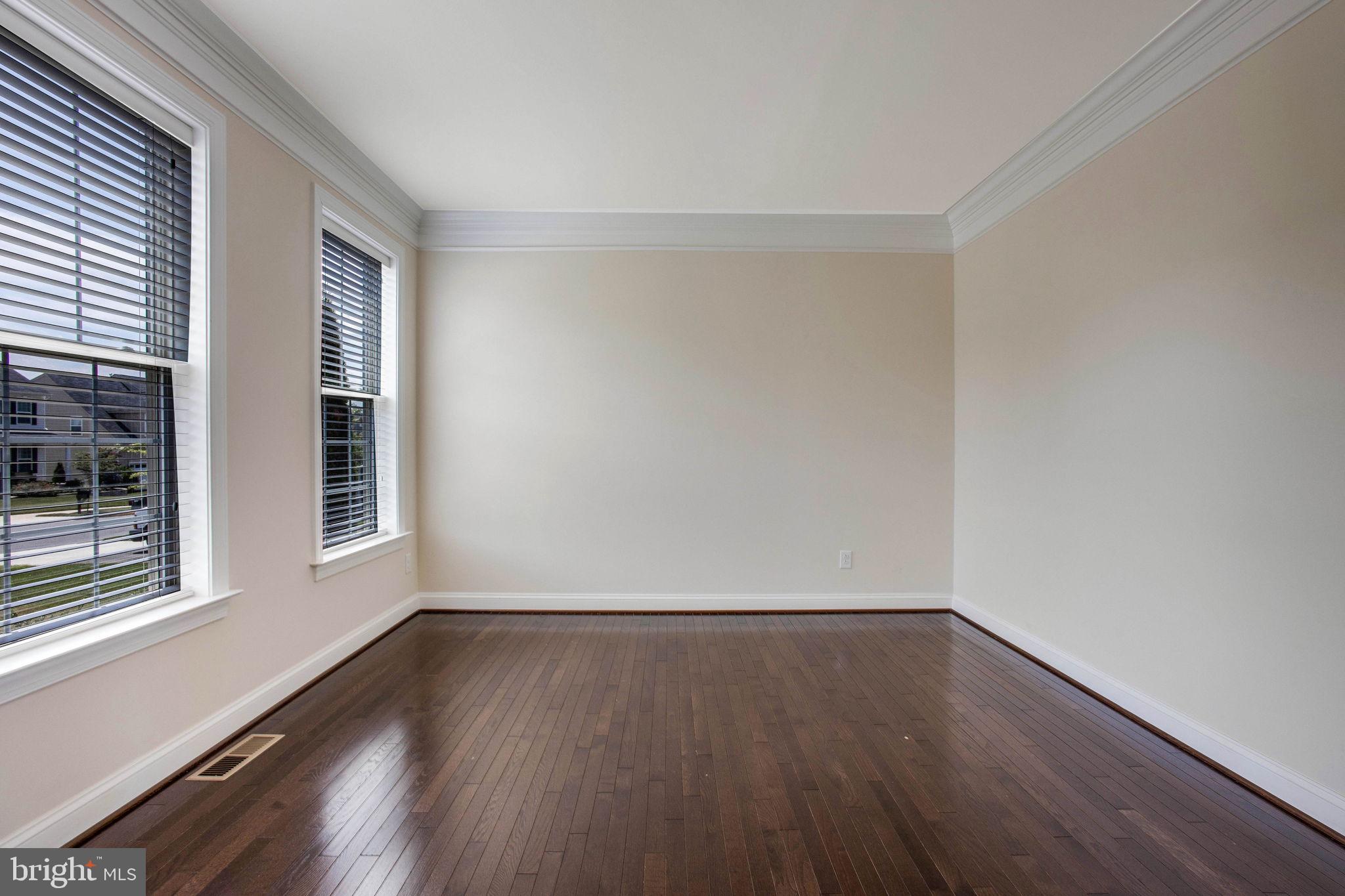 STONE CREST - Residential