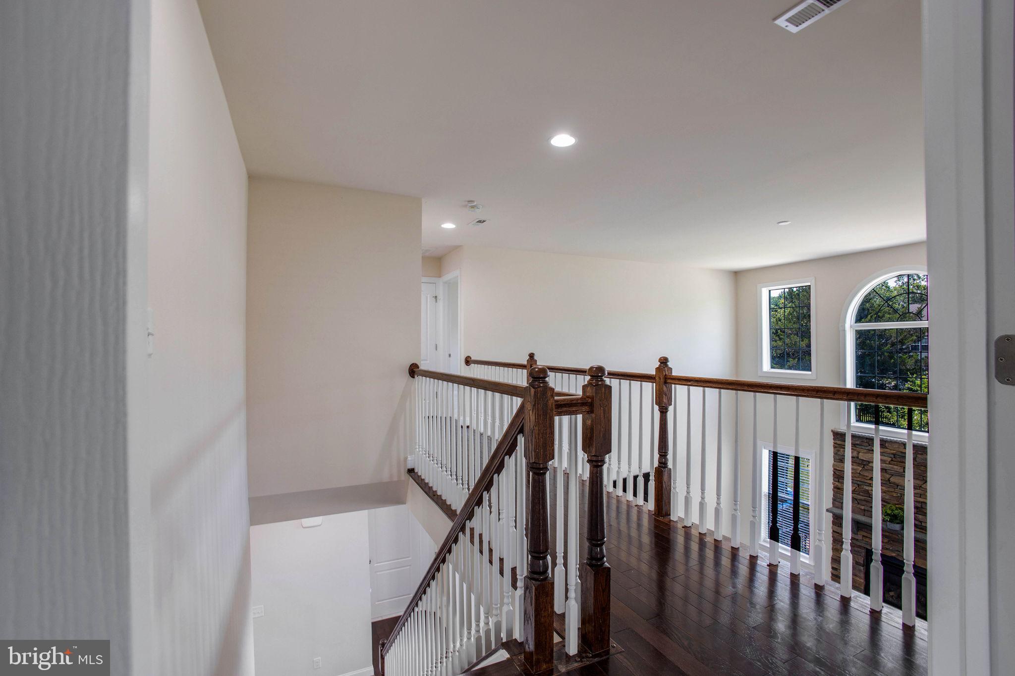 STONE CREST - Residential