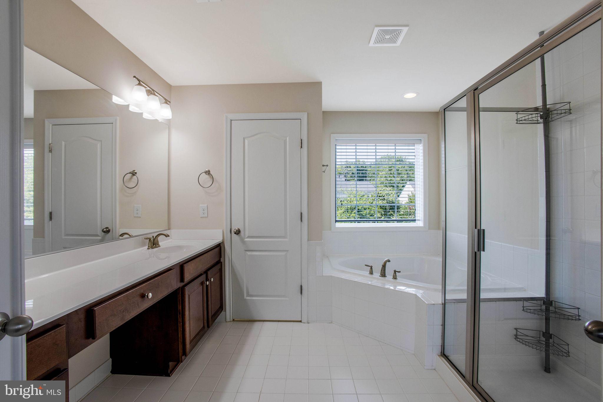 STONE CREST - Residential