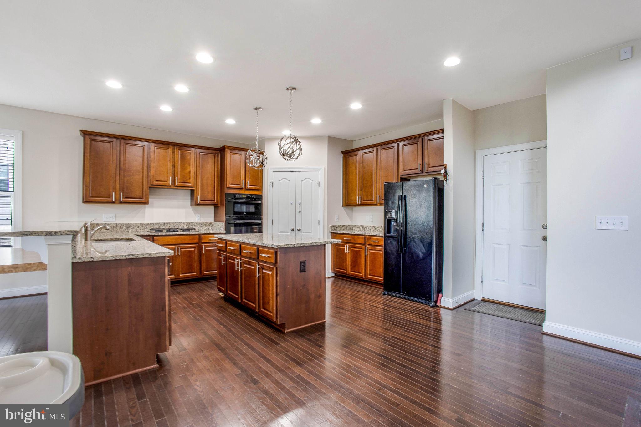 STONE CREST - Residential