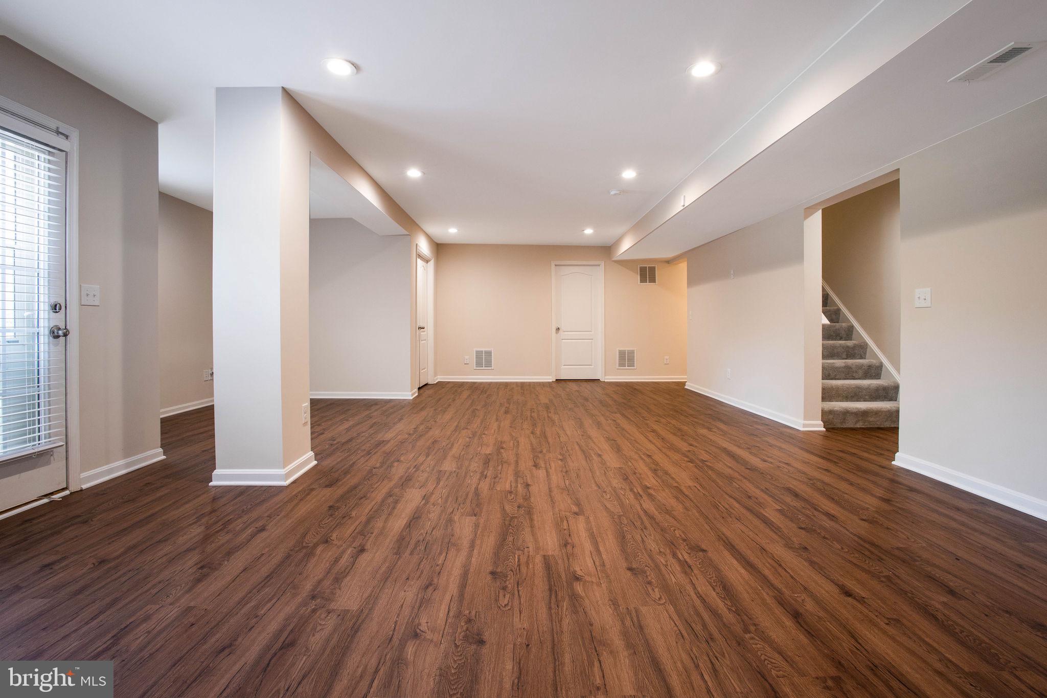 STONE CREST - Residential