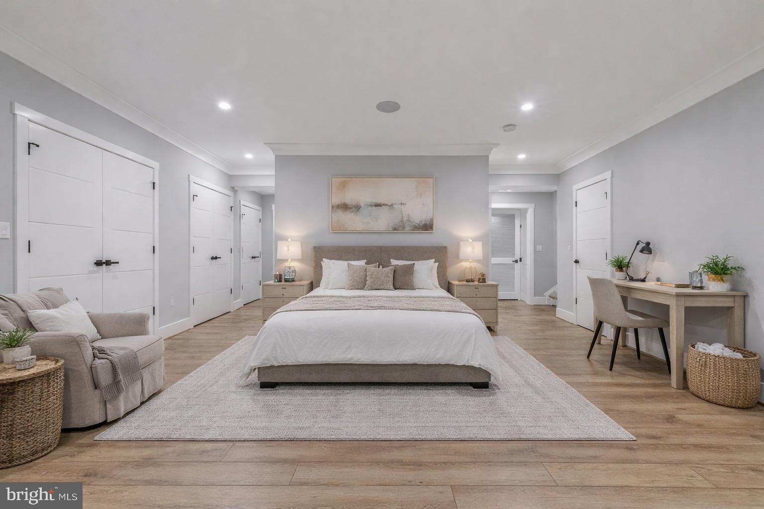 CHALET WOODS - Residential