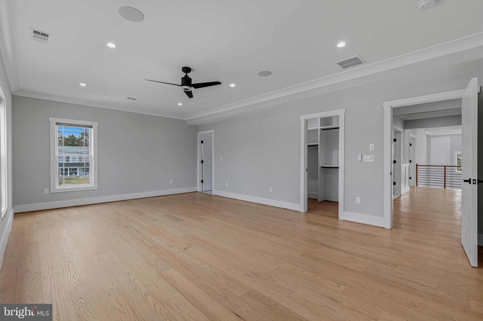 CHALET WOODS - Residential