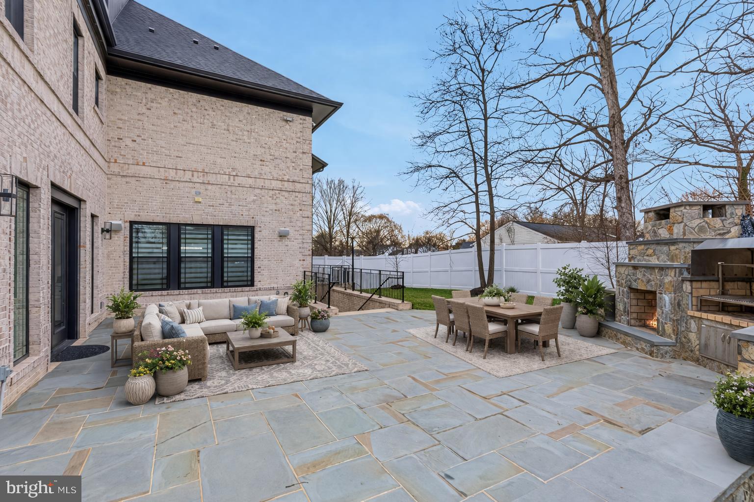 CHALET WOODS - Residential