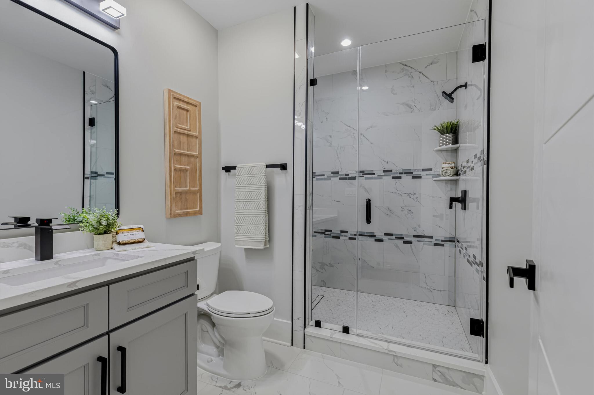 CHALET WOODS - Residential