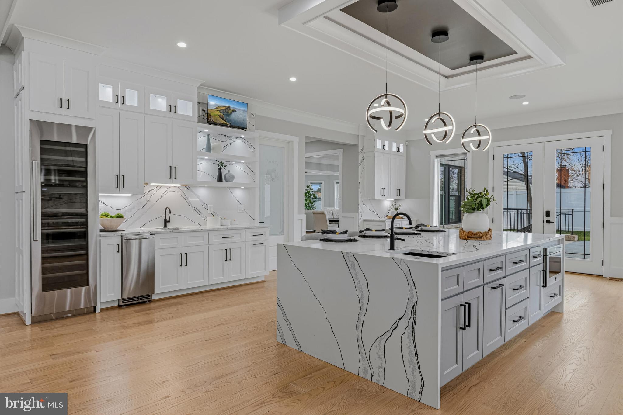 CHALET WOODS - Residential