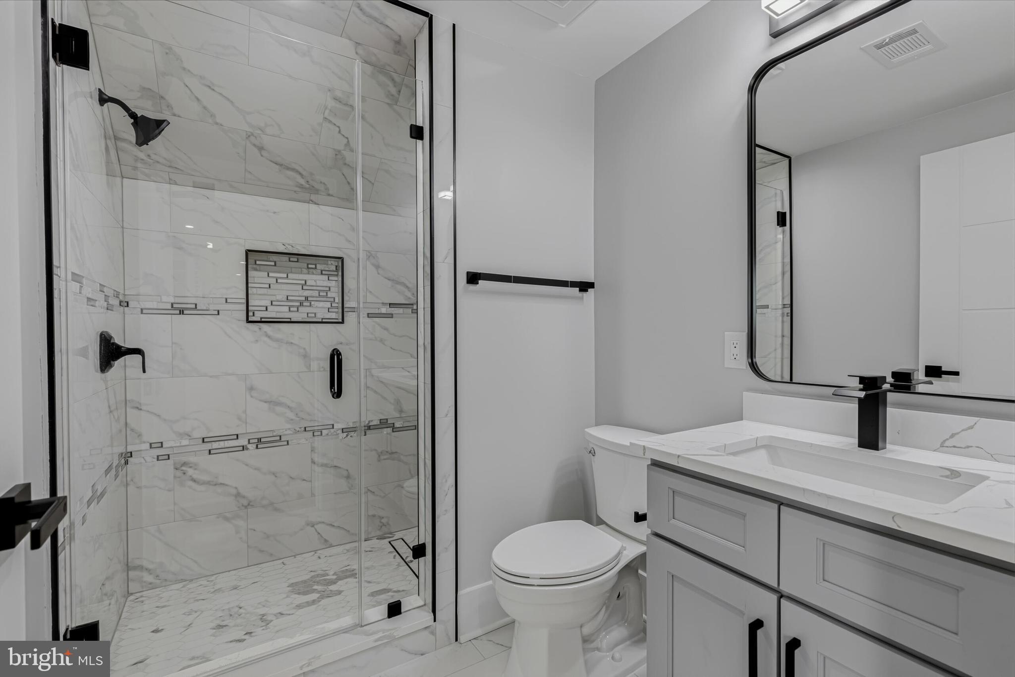 CHALET WOODS - Residential