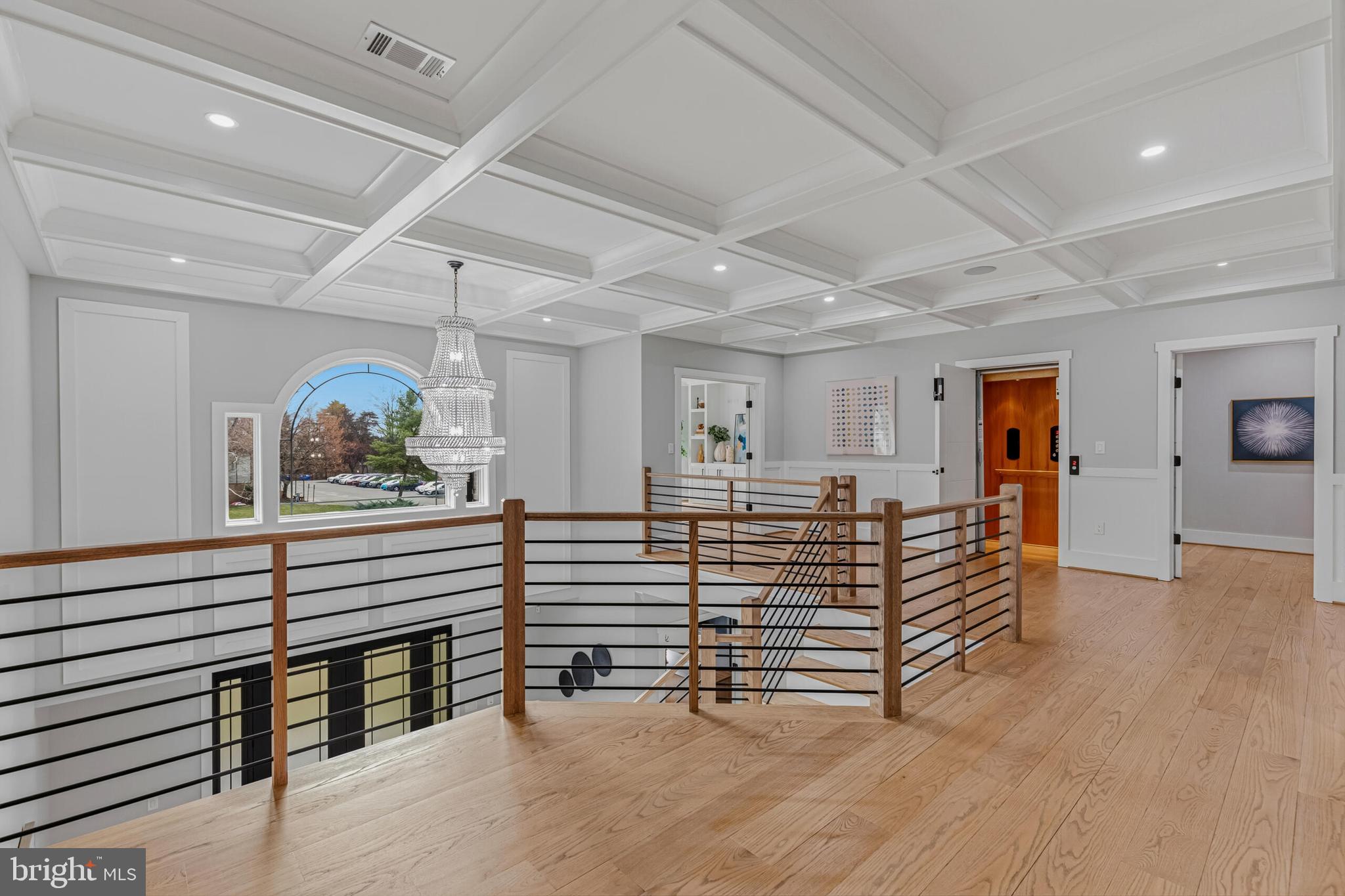 CHALET WOODS - Residential