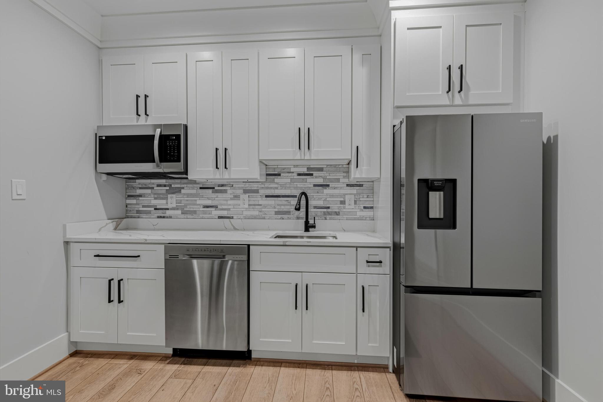 CHALET WOODS - Residential