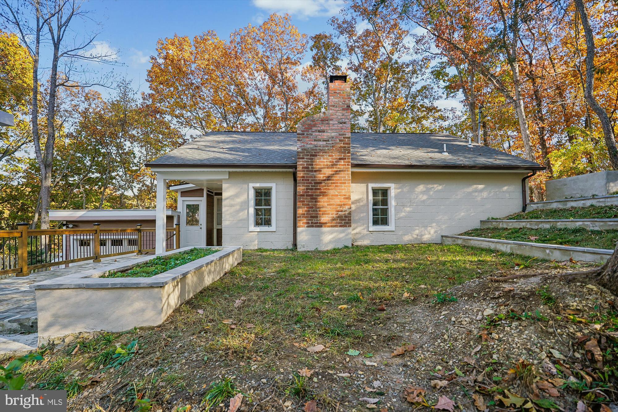 598 TIMBER LANE