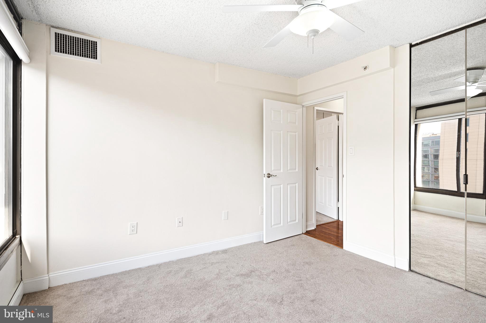 ART MUSEUM AREA - Residential