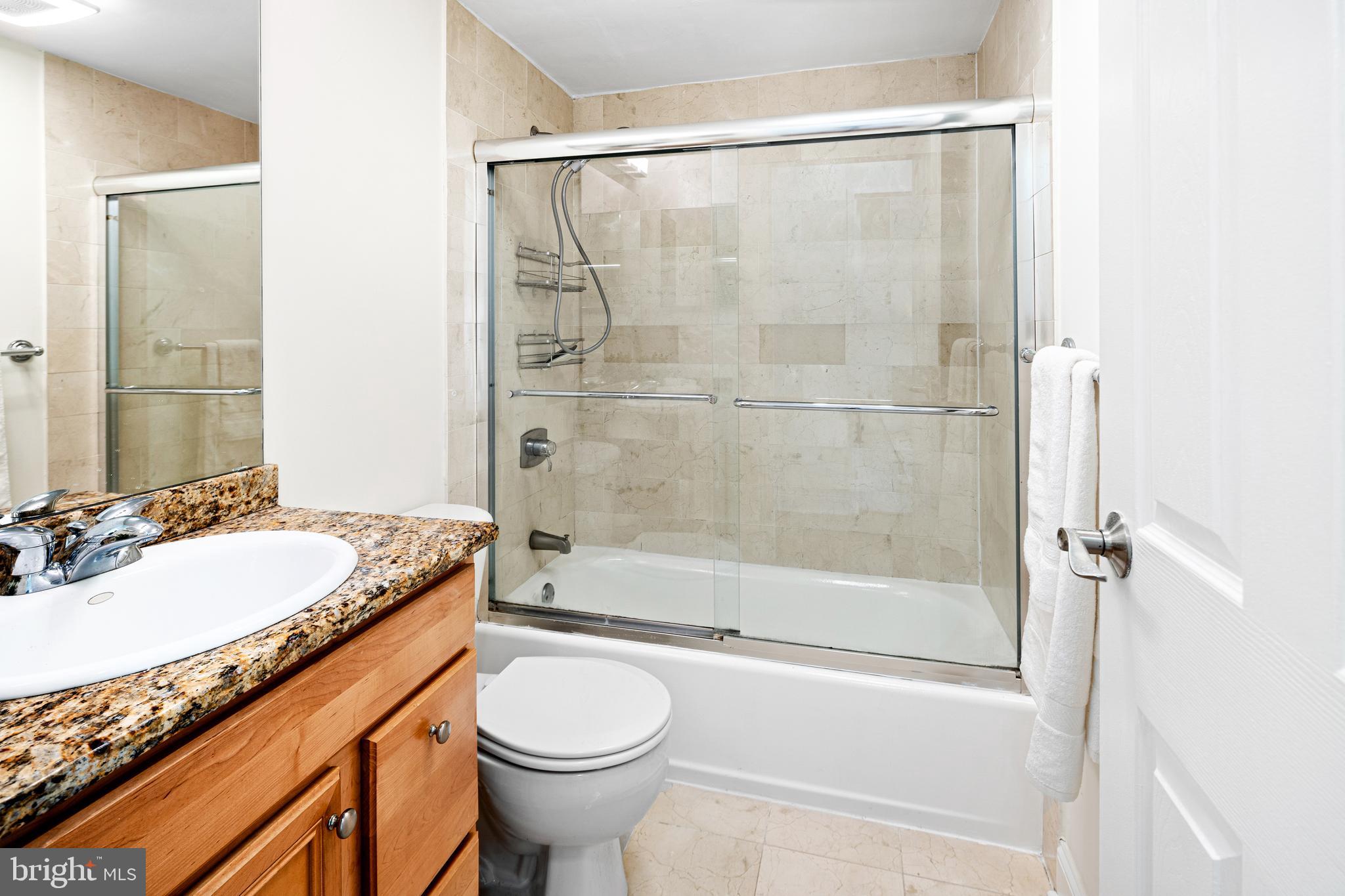 ART MUSEUM AREA - Residential