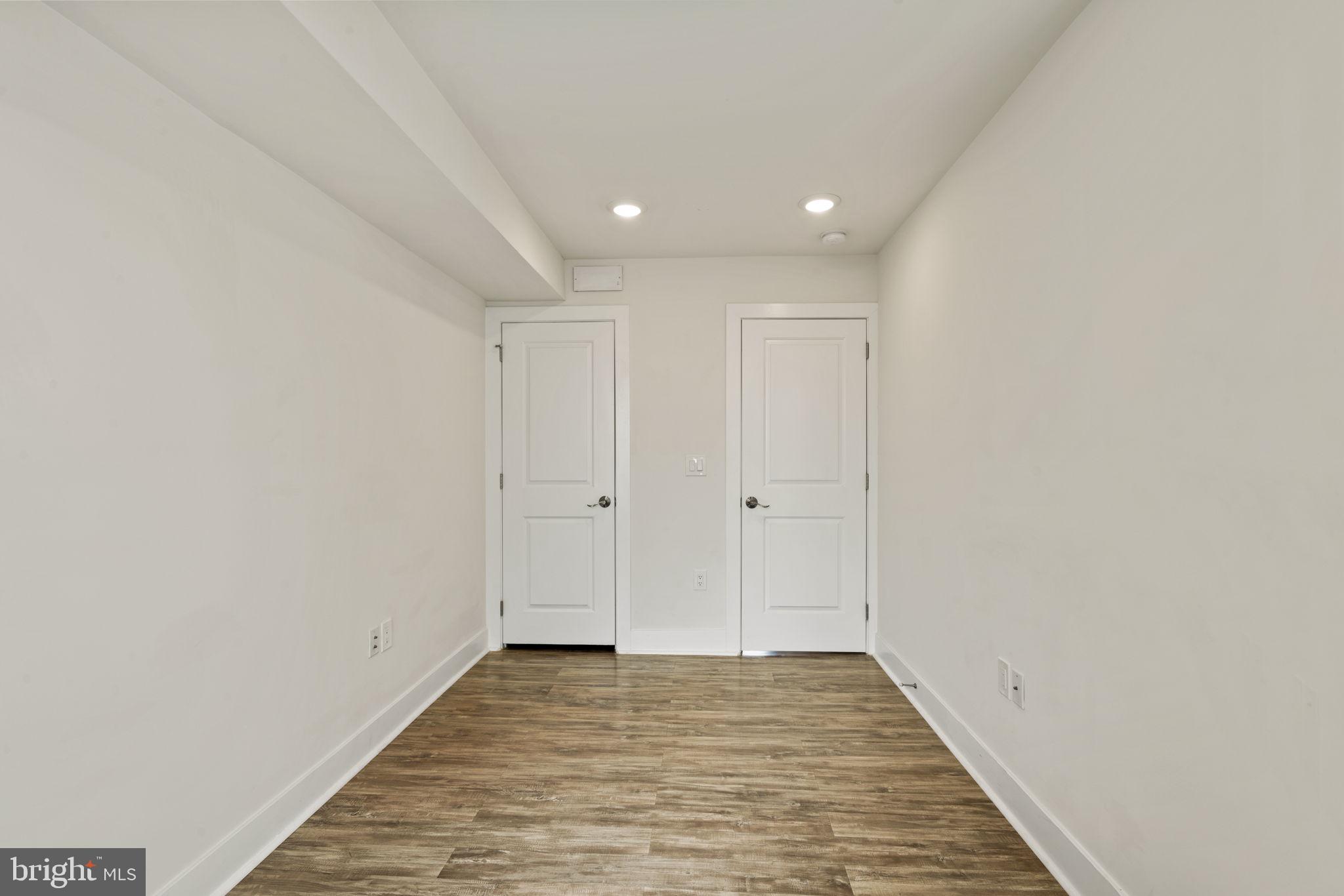 OLDE KENSINGTON - Residential