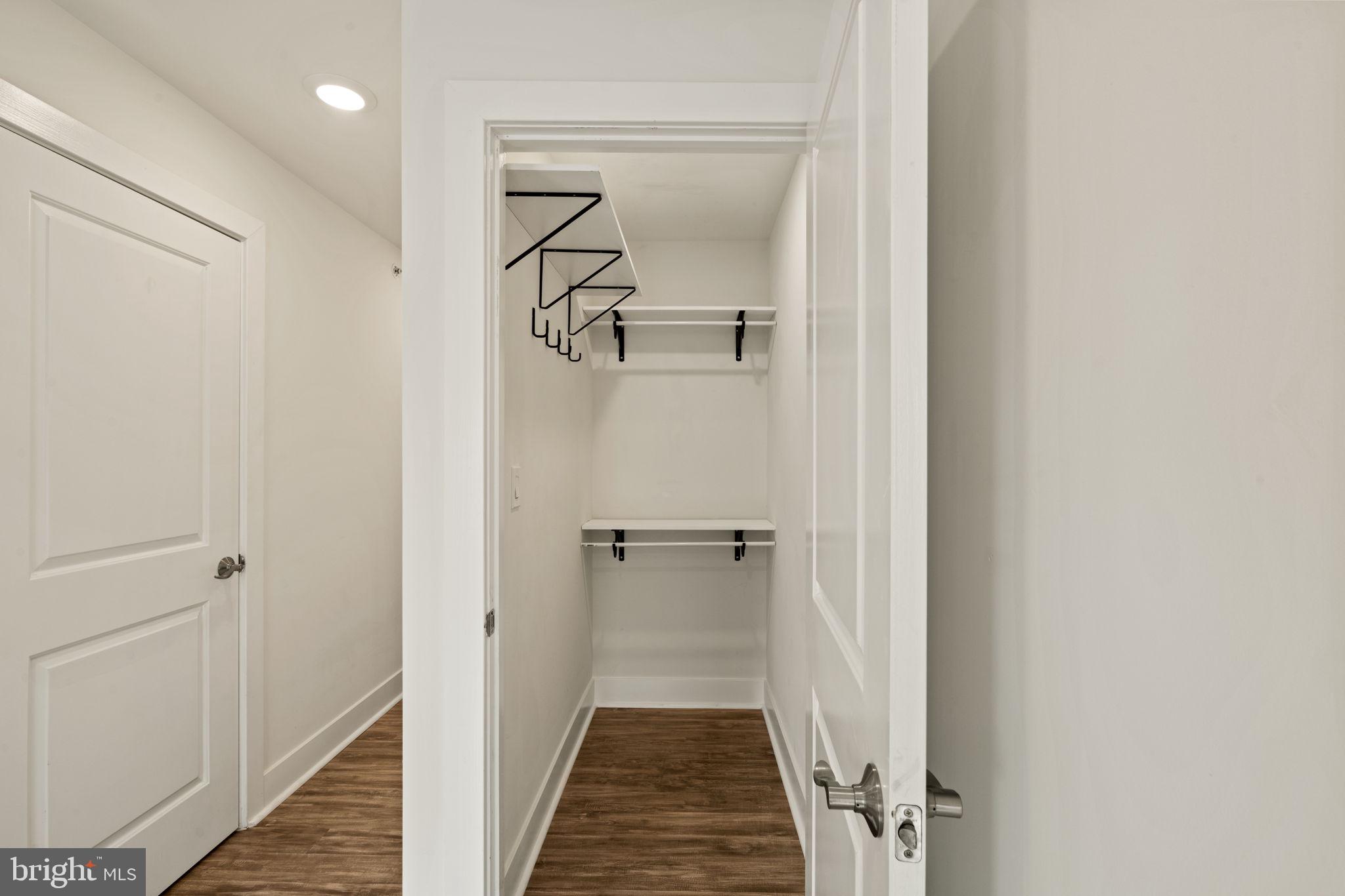 OLDE KENSINGTON - Residential