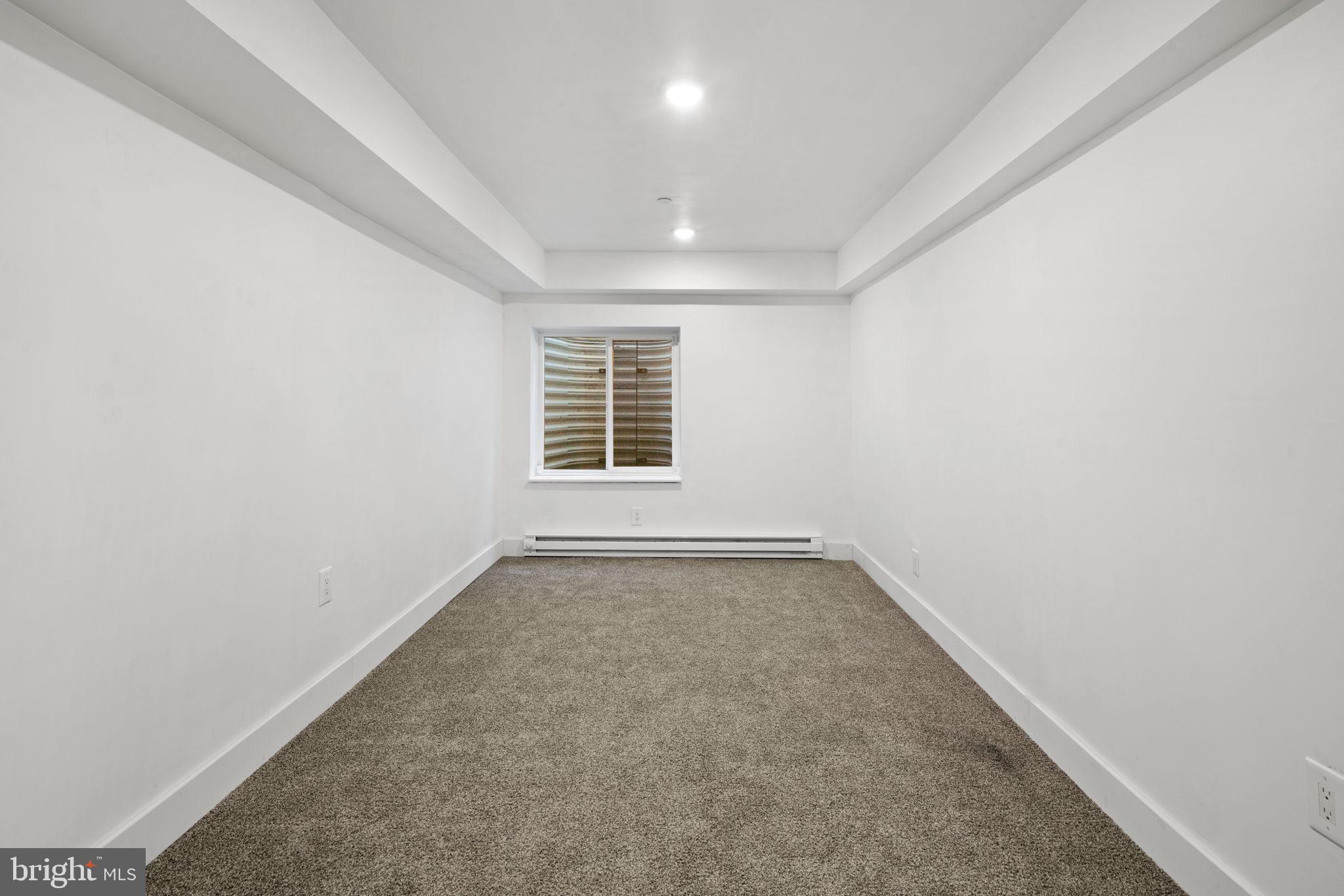 OLDE KENSINGTON - Residential