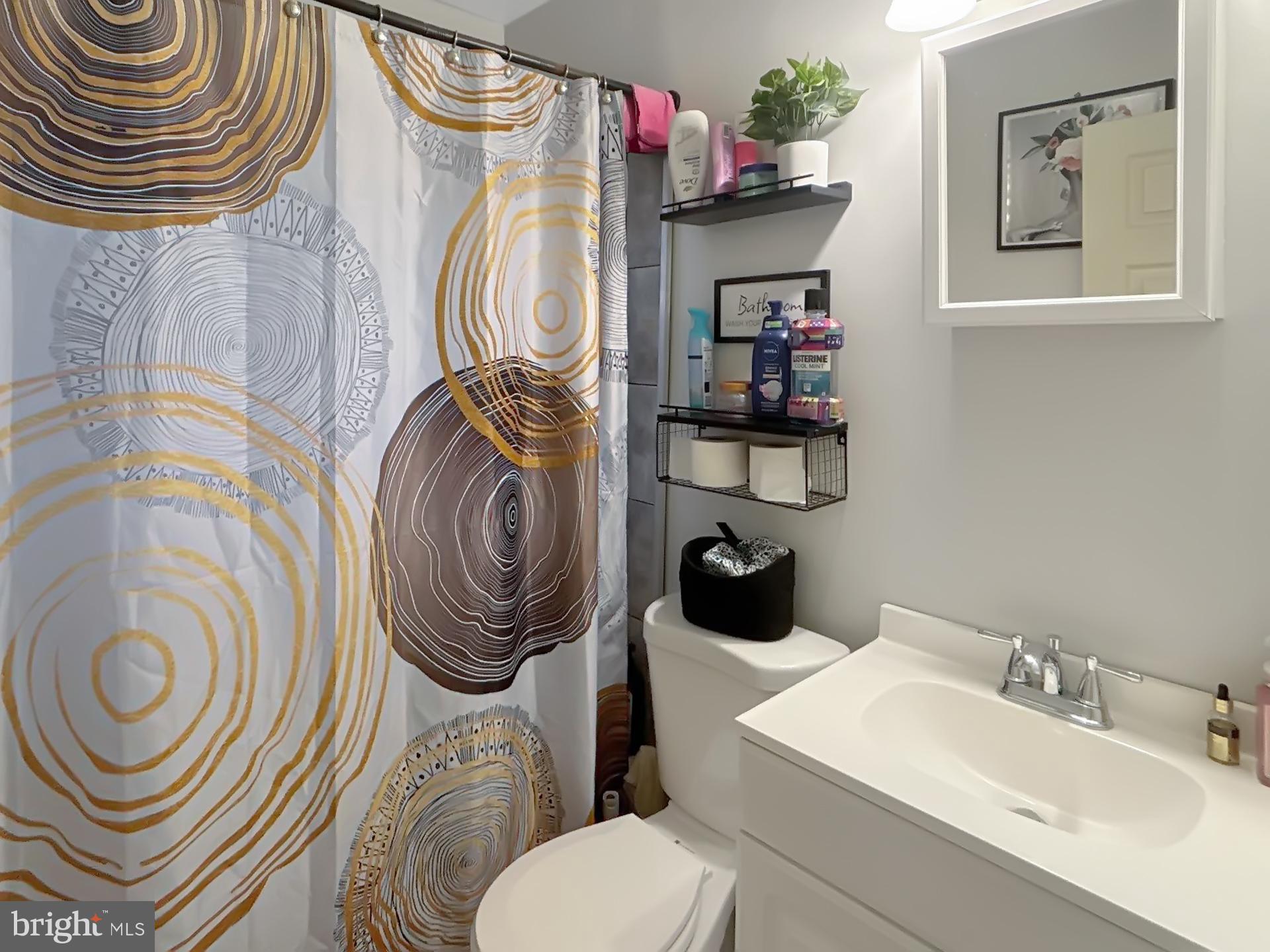 GLASSMANOR - Residential