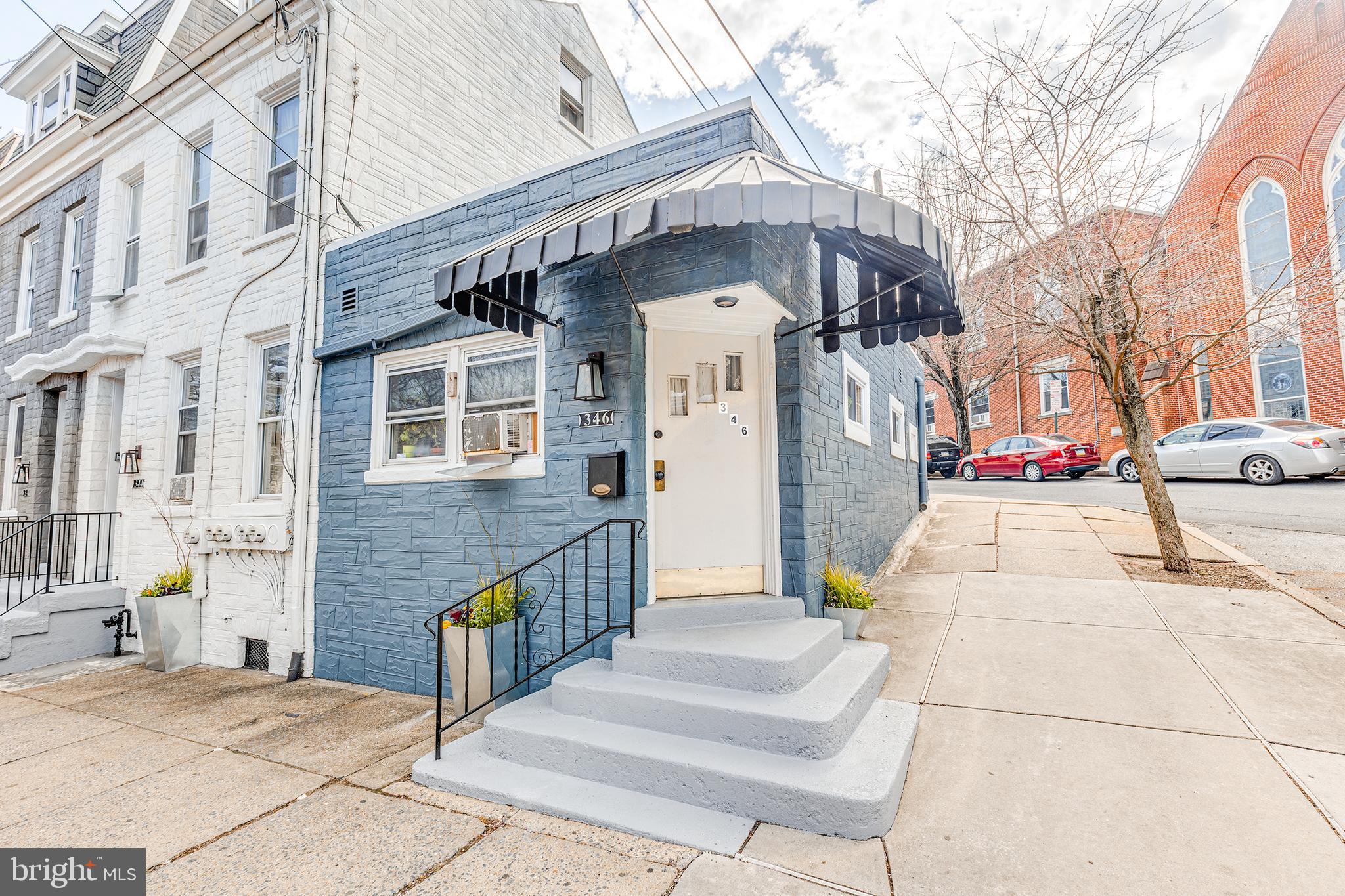 DOWNTOWN LANCASTER - Residential Income