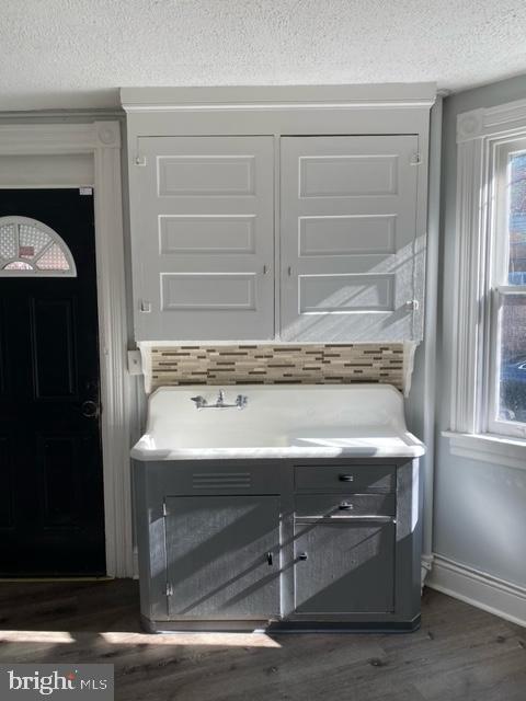 DOWNTOWN LANCASTER - Residential Income