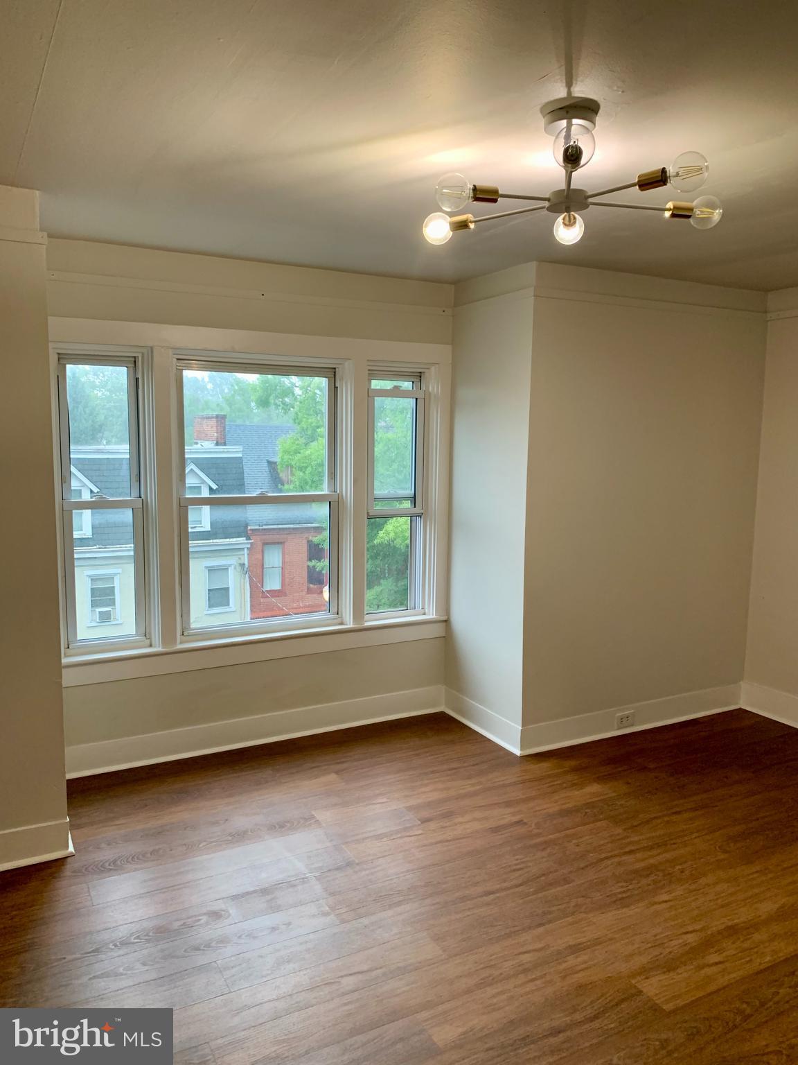 DOWNTOWN LANCASTER - Residential Income