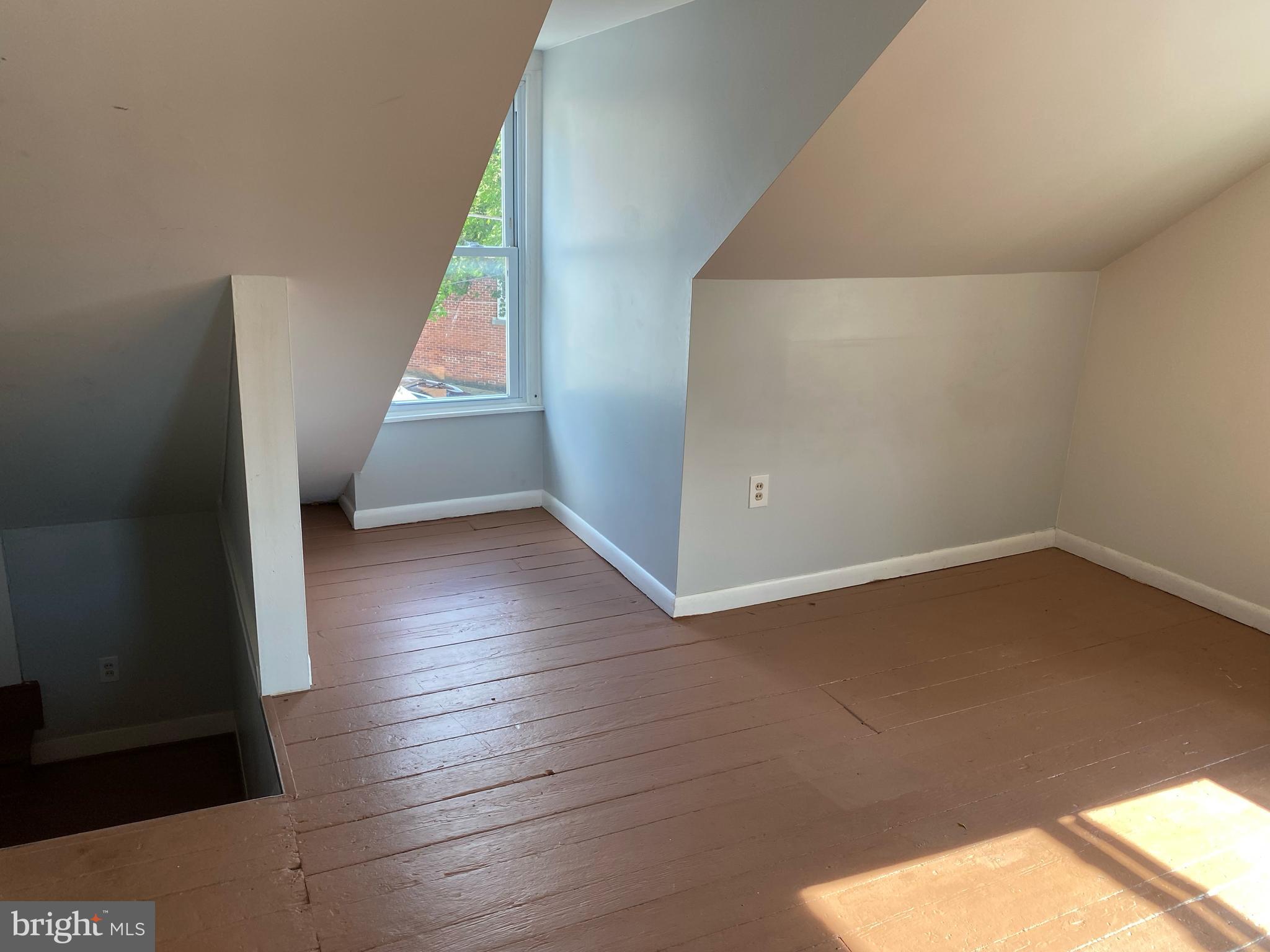 DOWNTOWN LANCASTER - Residential Income