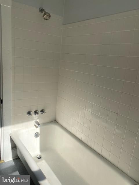 DOWNTOWN LANCASTER - Residential Income