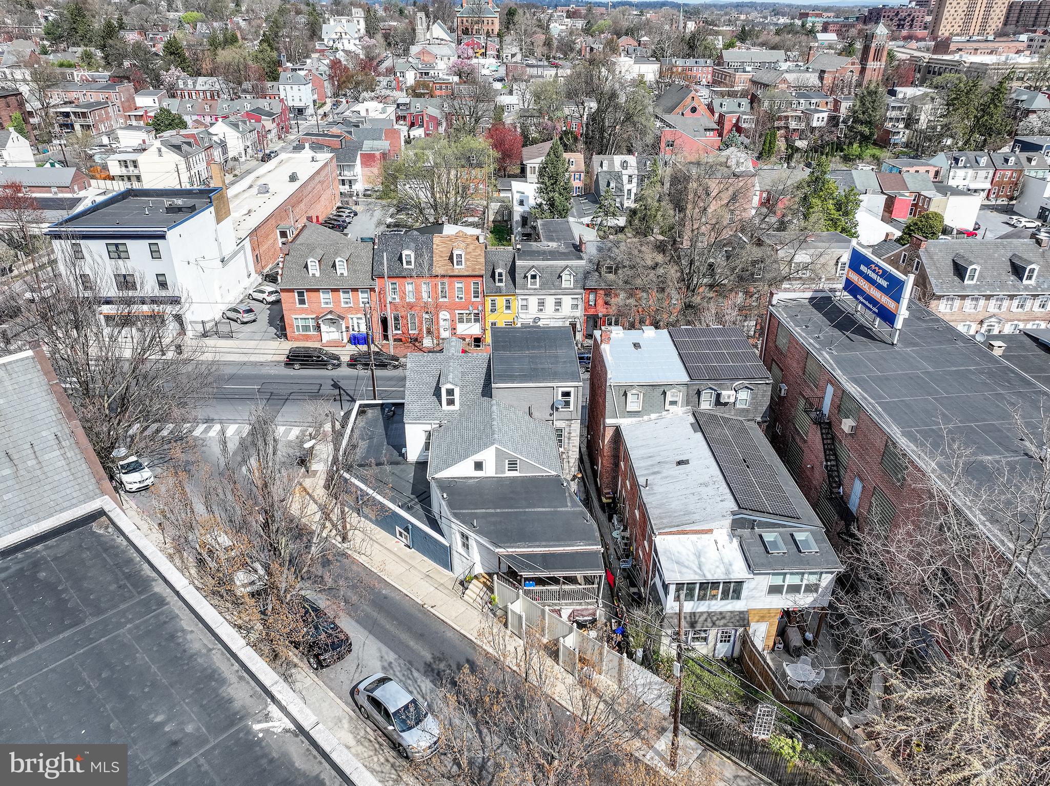 DOWNTOWN LANCASTER - Residential Income