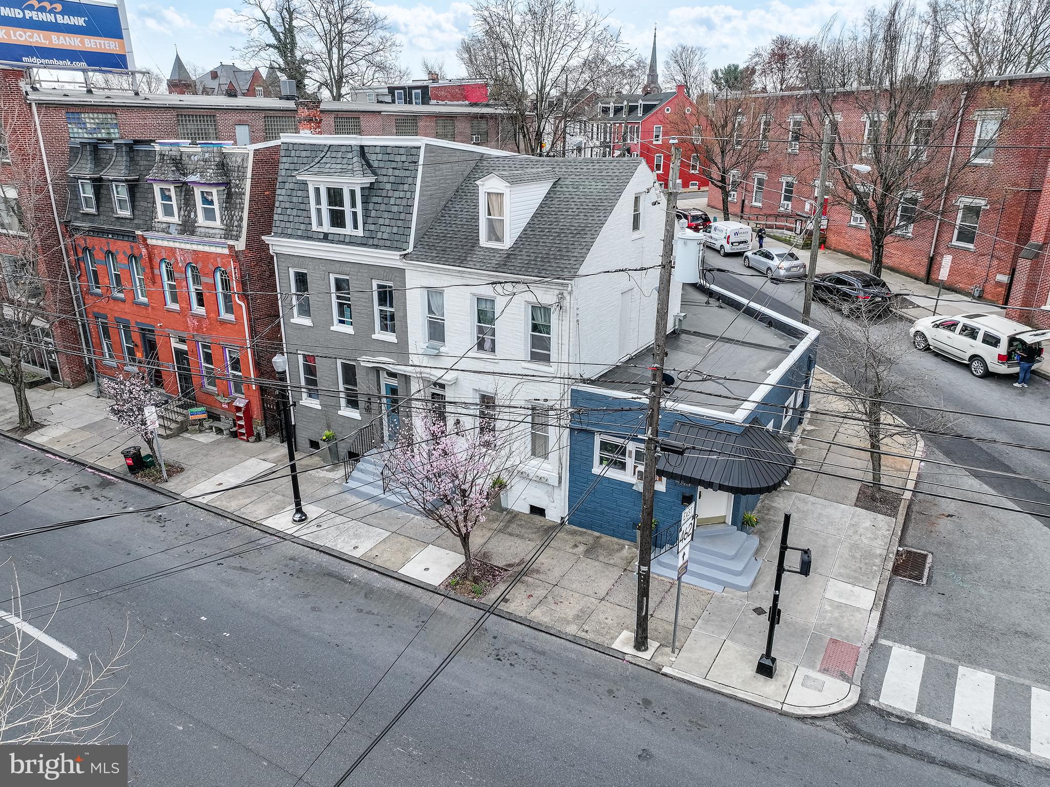 DOWNTOWN LANCASTER - Residential Income