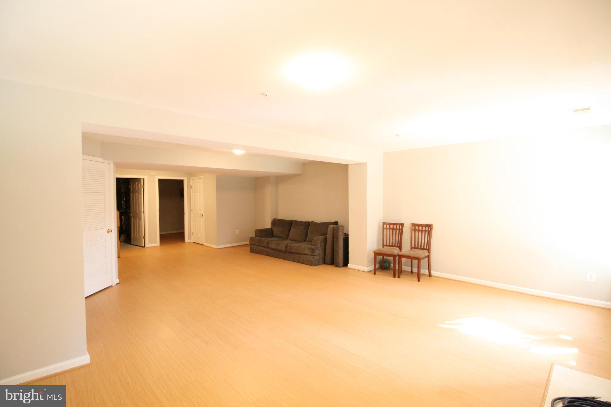 OWINGS MILLS - Residential Lease