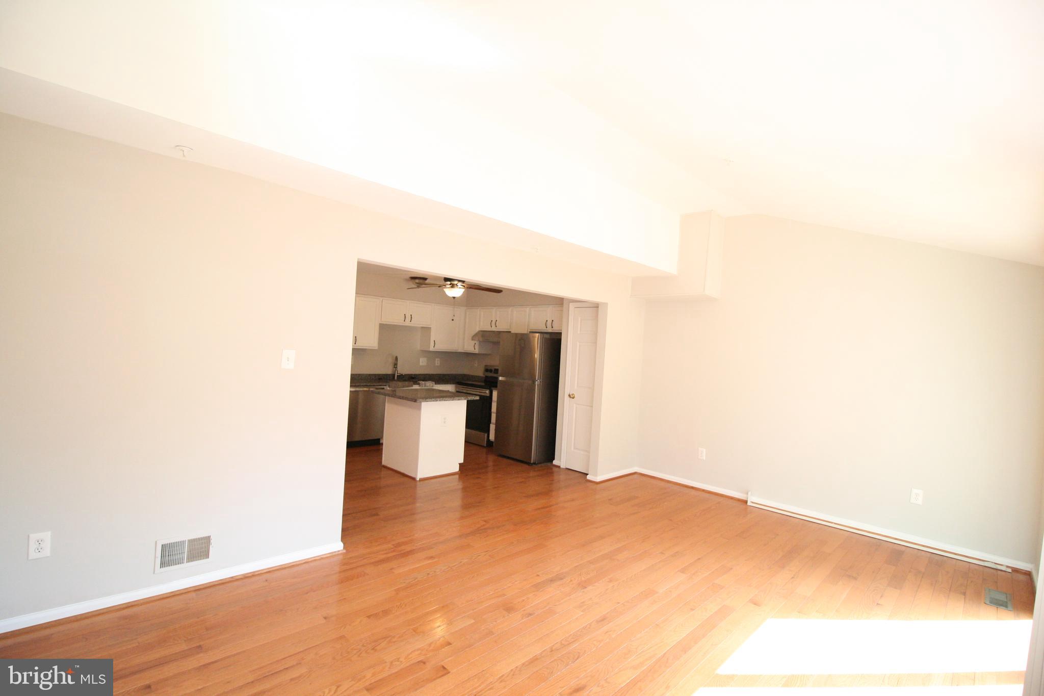 OWINGS MILLS - Residential Lease