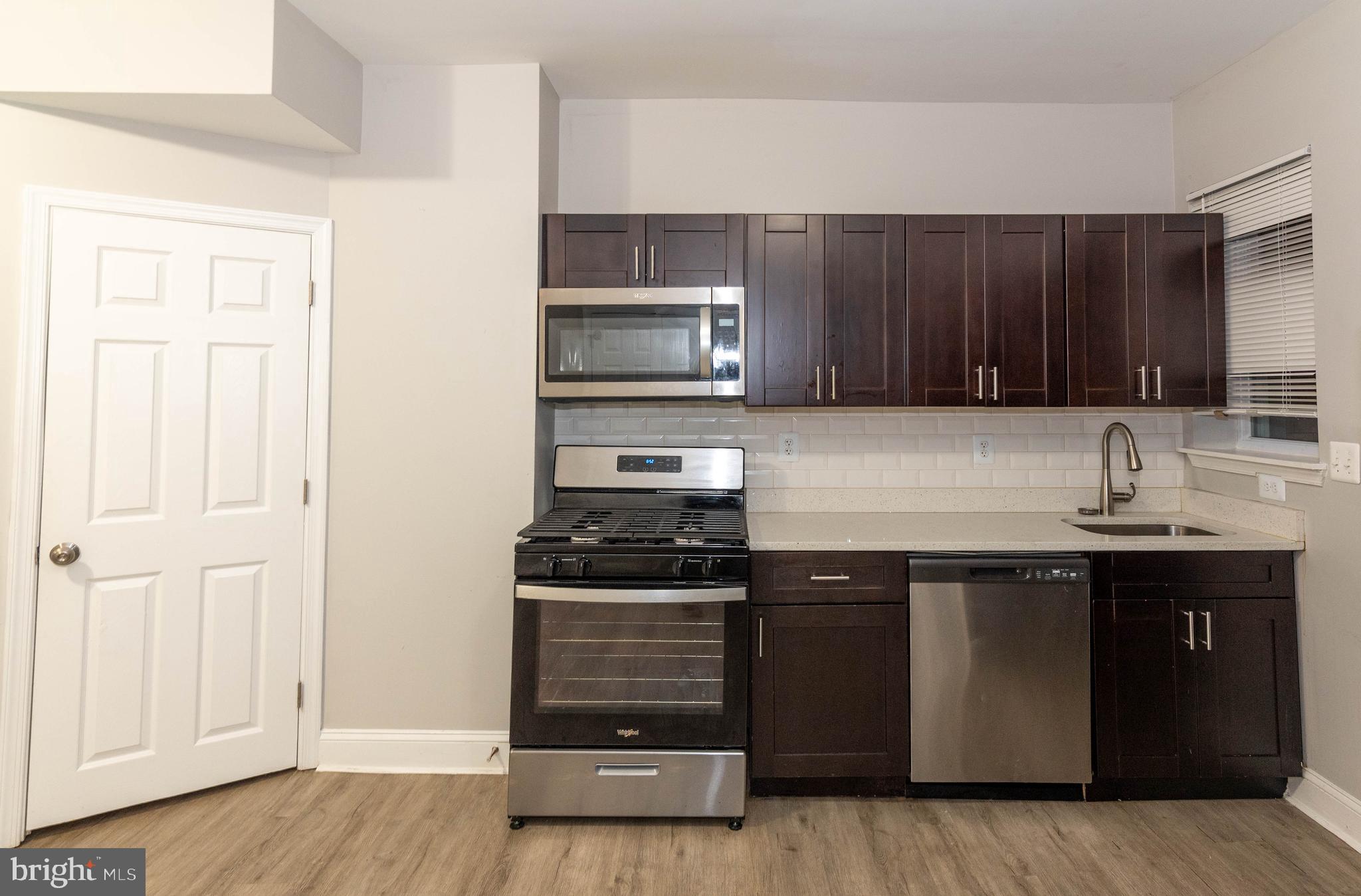 DOLFIELD - Residential