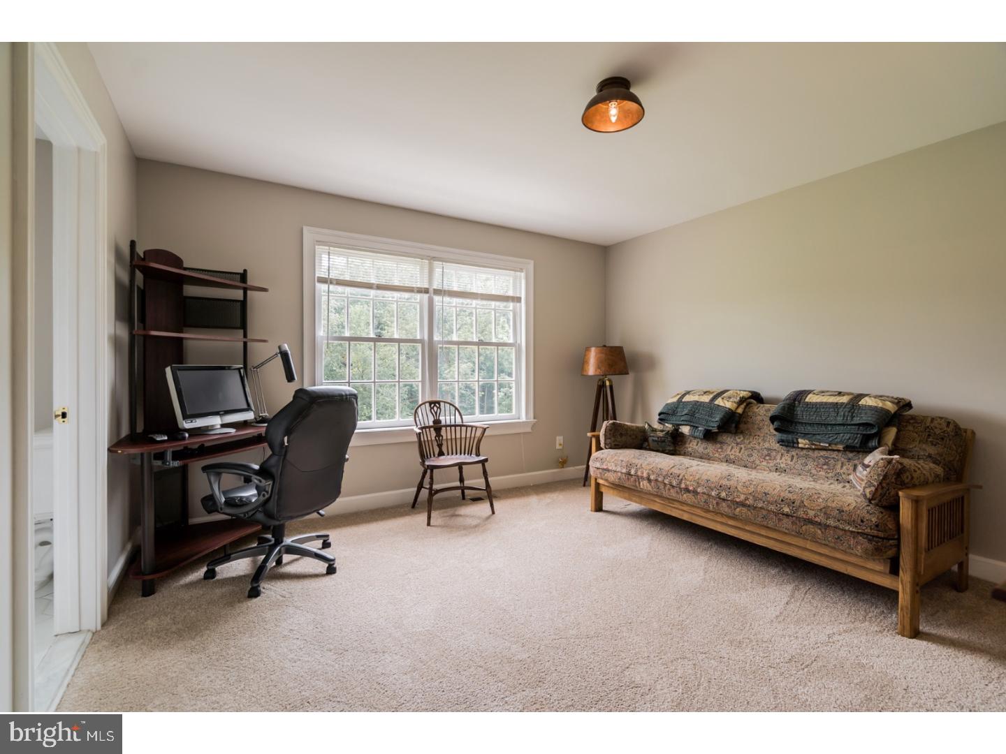 TOWER HILL - Residential