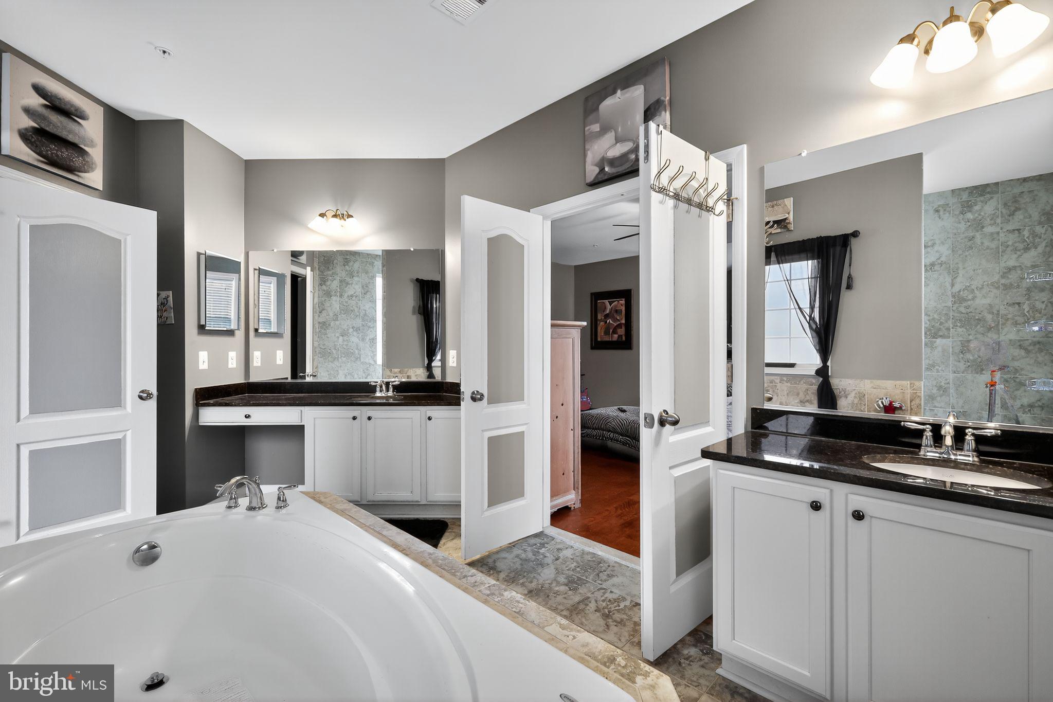 POPLAR GROVE - Residential