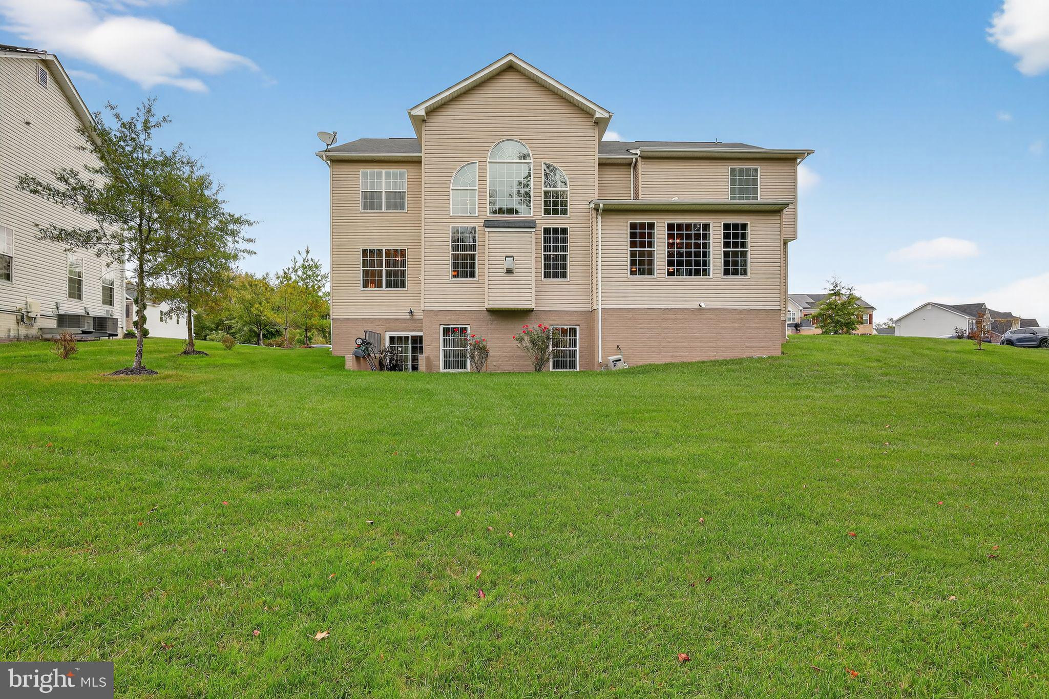 POPLAR GROVE - Residential