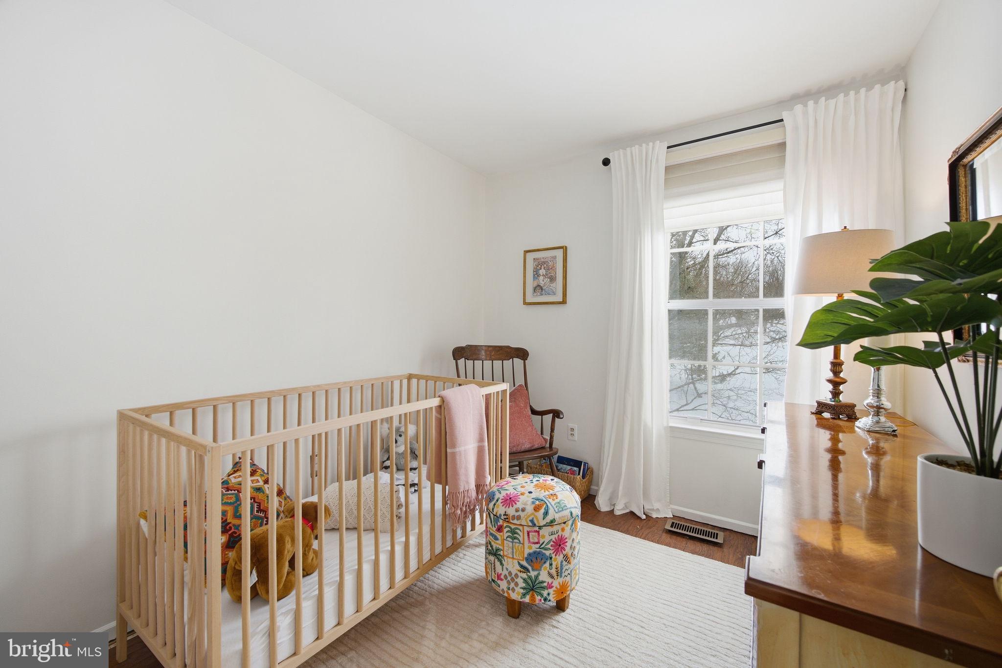 CROMWELL STATION - Residential