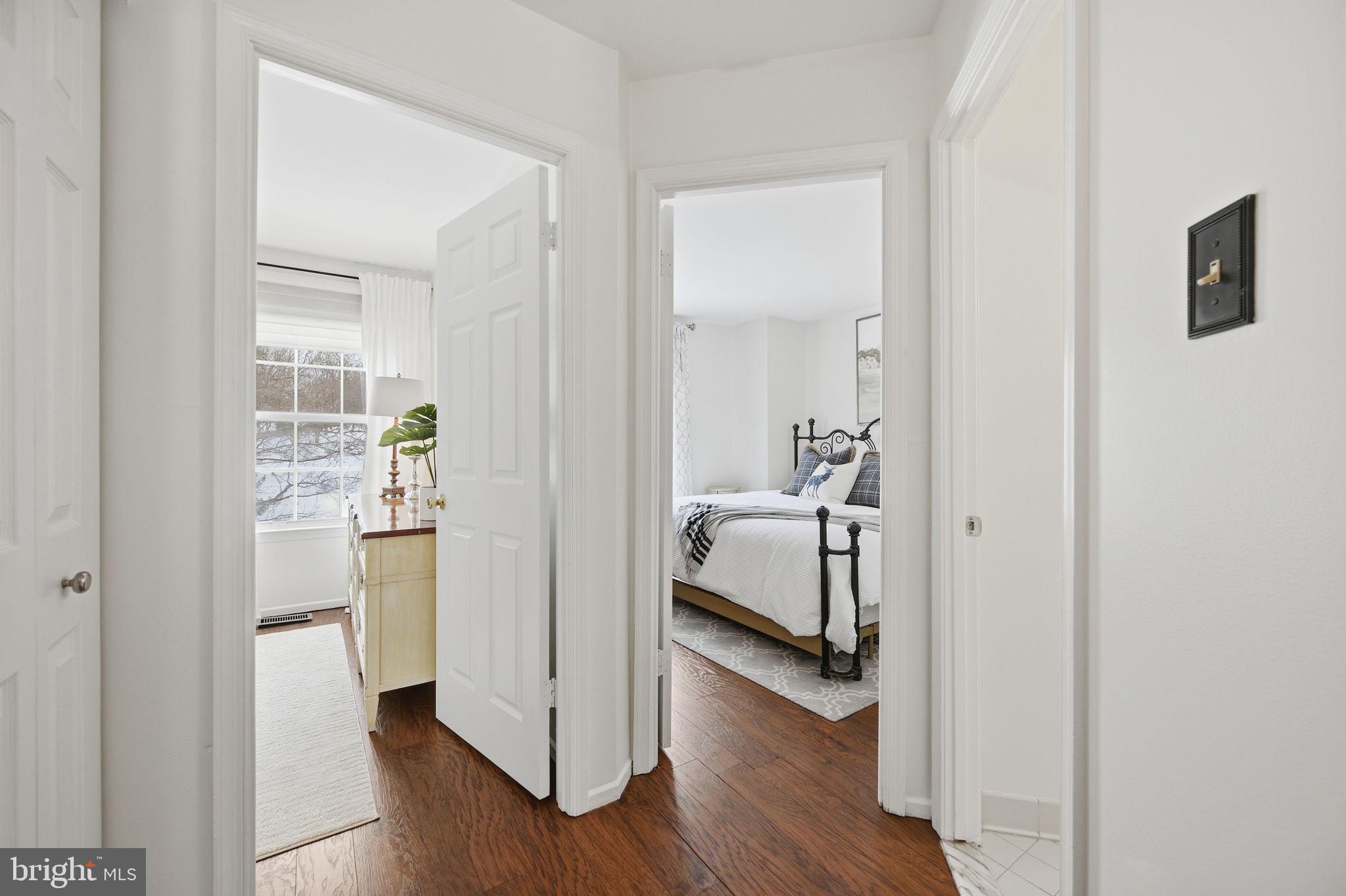 CROMWELL STATION - Residential