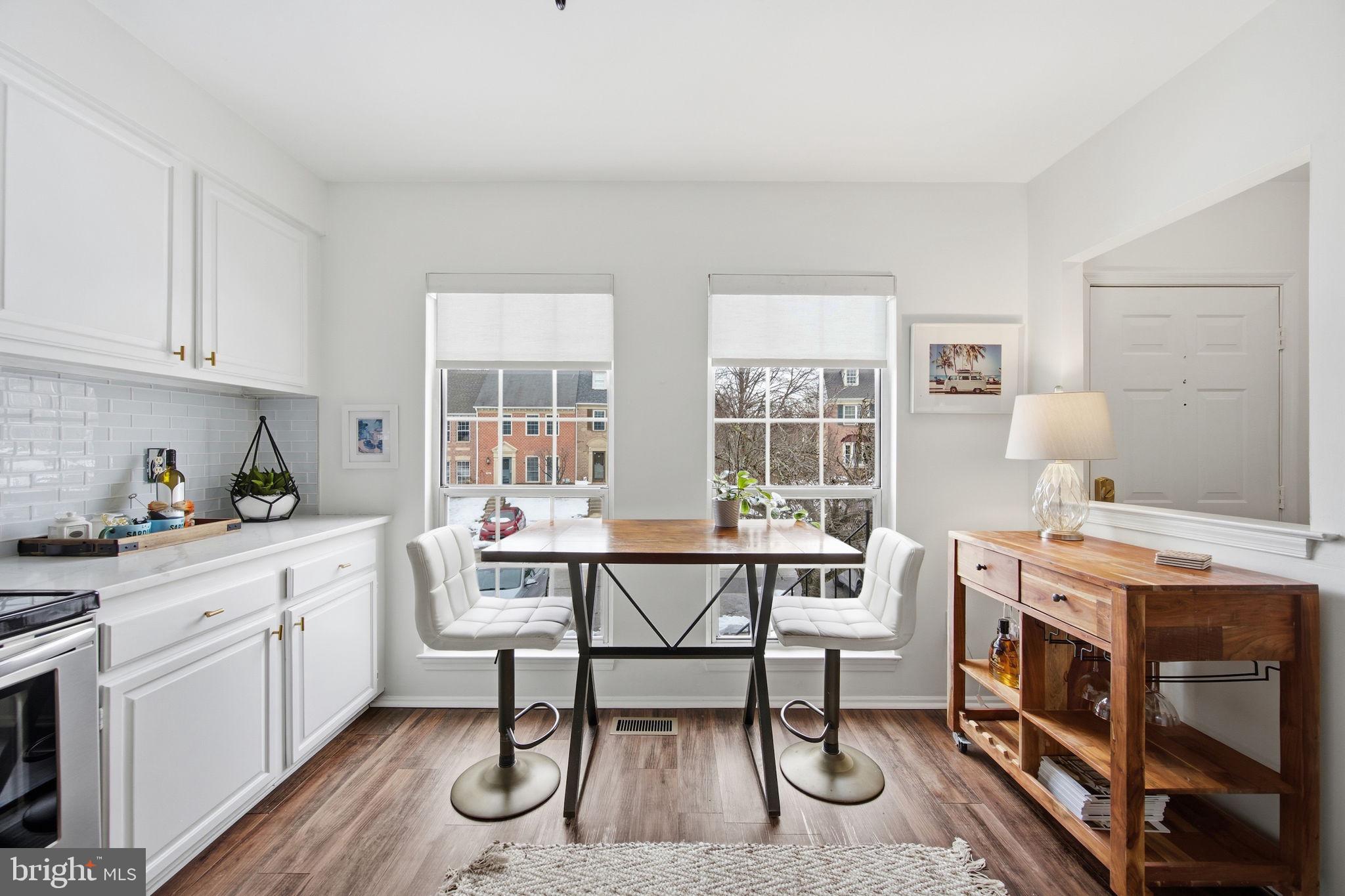 CROMWELL STATION - Residential