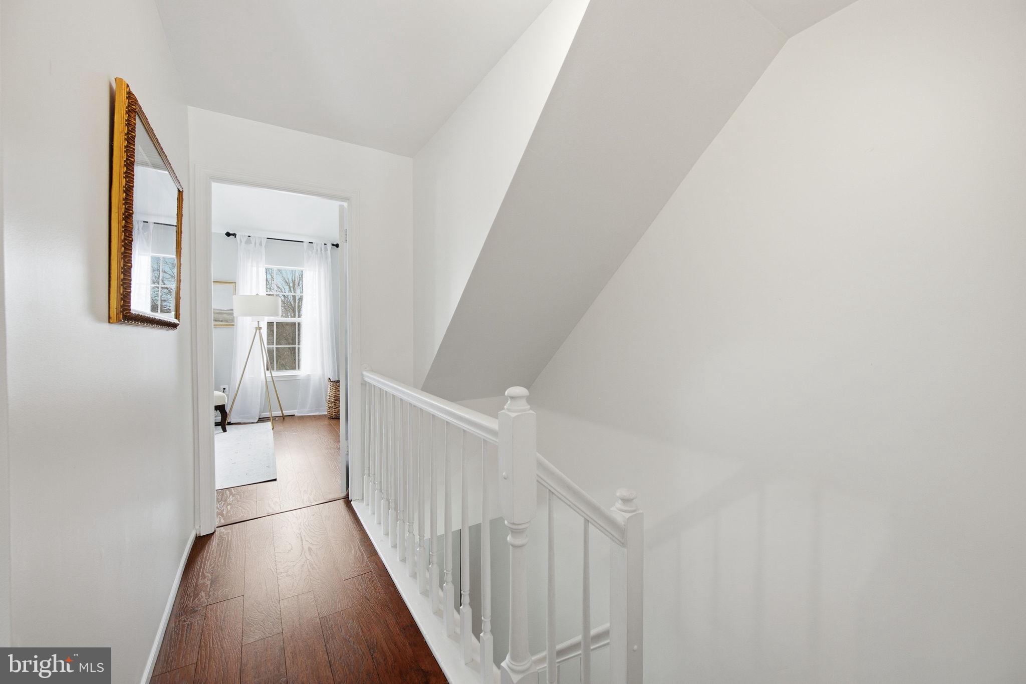 CROMWELL STATION - Residential