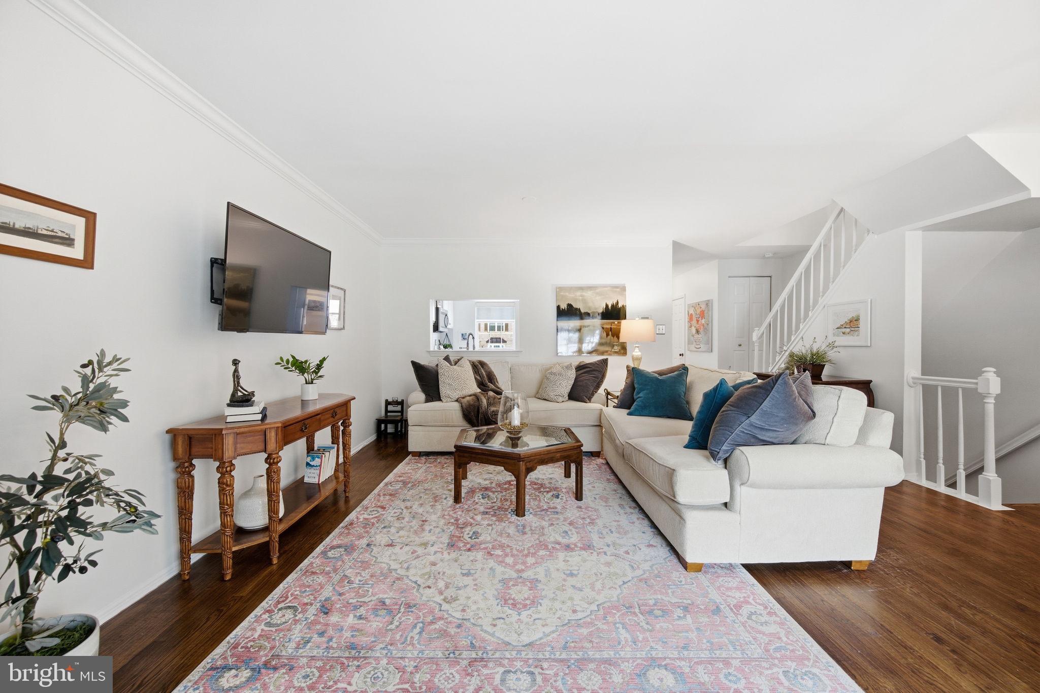 CROMWELL STATION - Residential