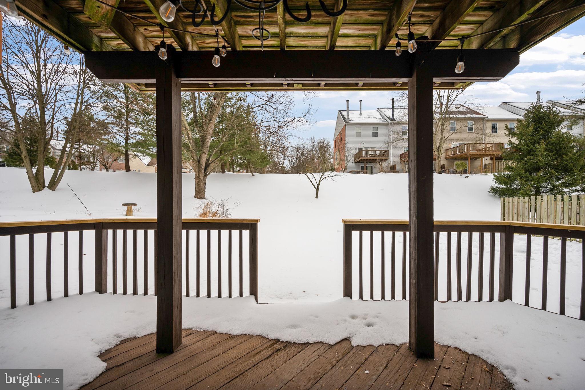 CROMWELL STATION - Residential