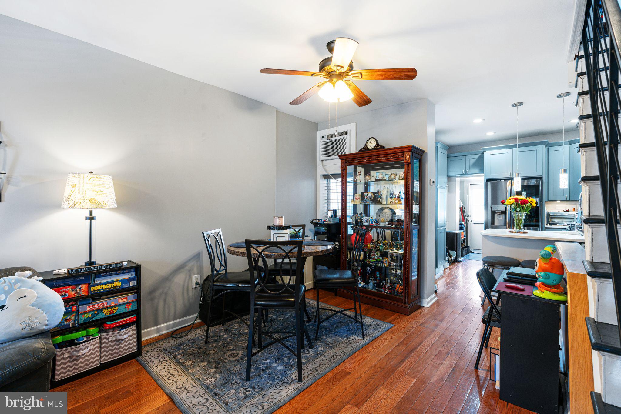 PORT RICHMOND - Residential